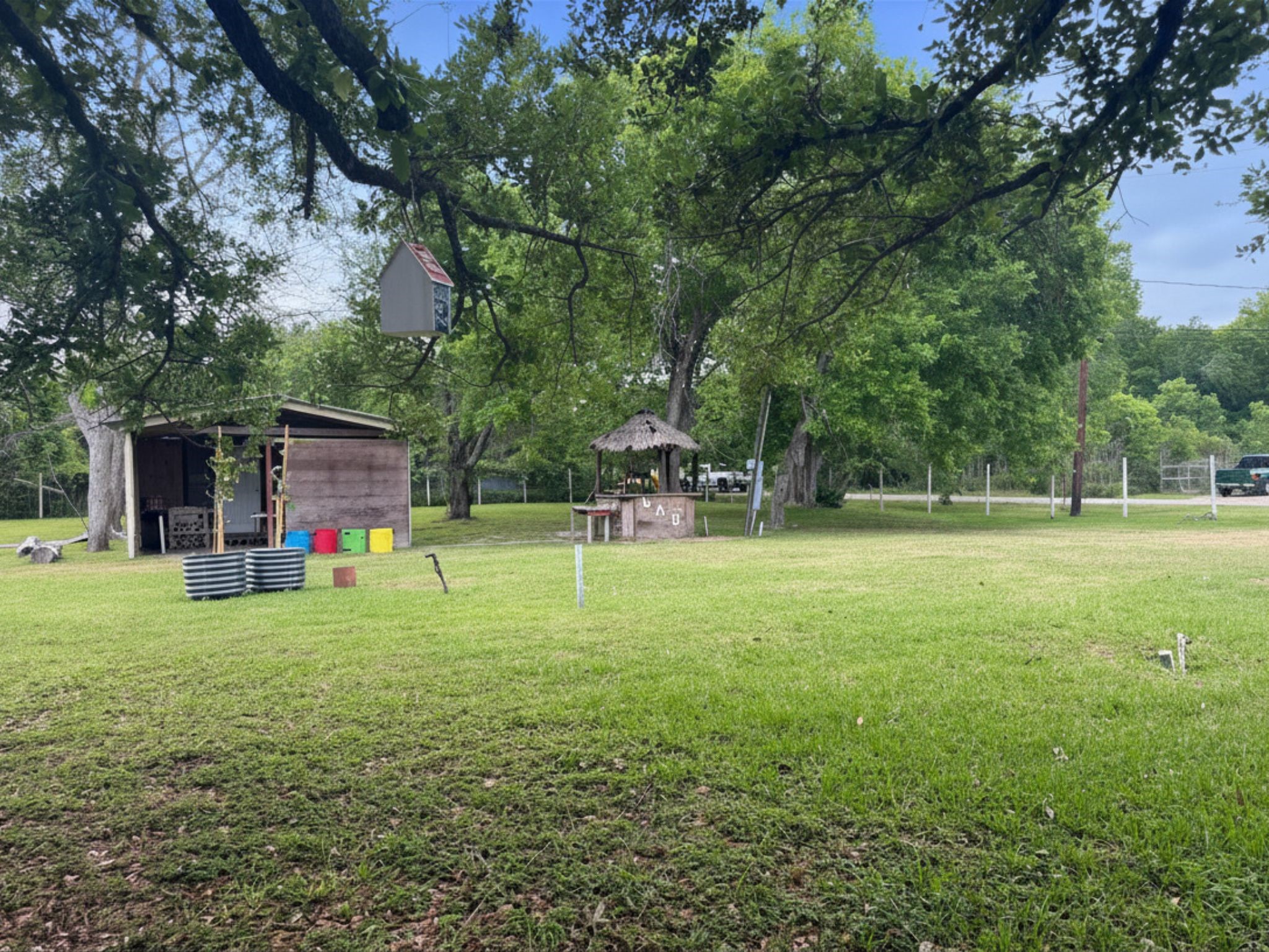 8925 Spruce Street Property Photo 4