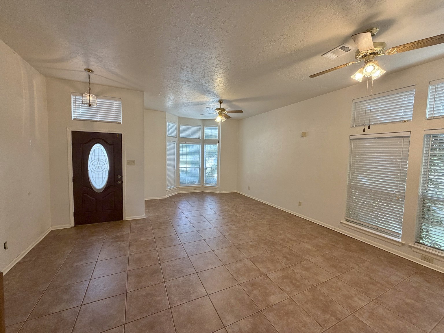 14206 Orchard Farms Lane Property Photo 5