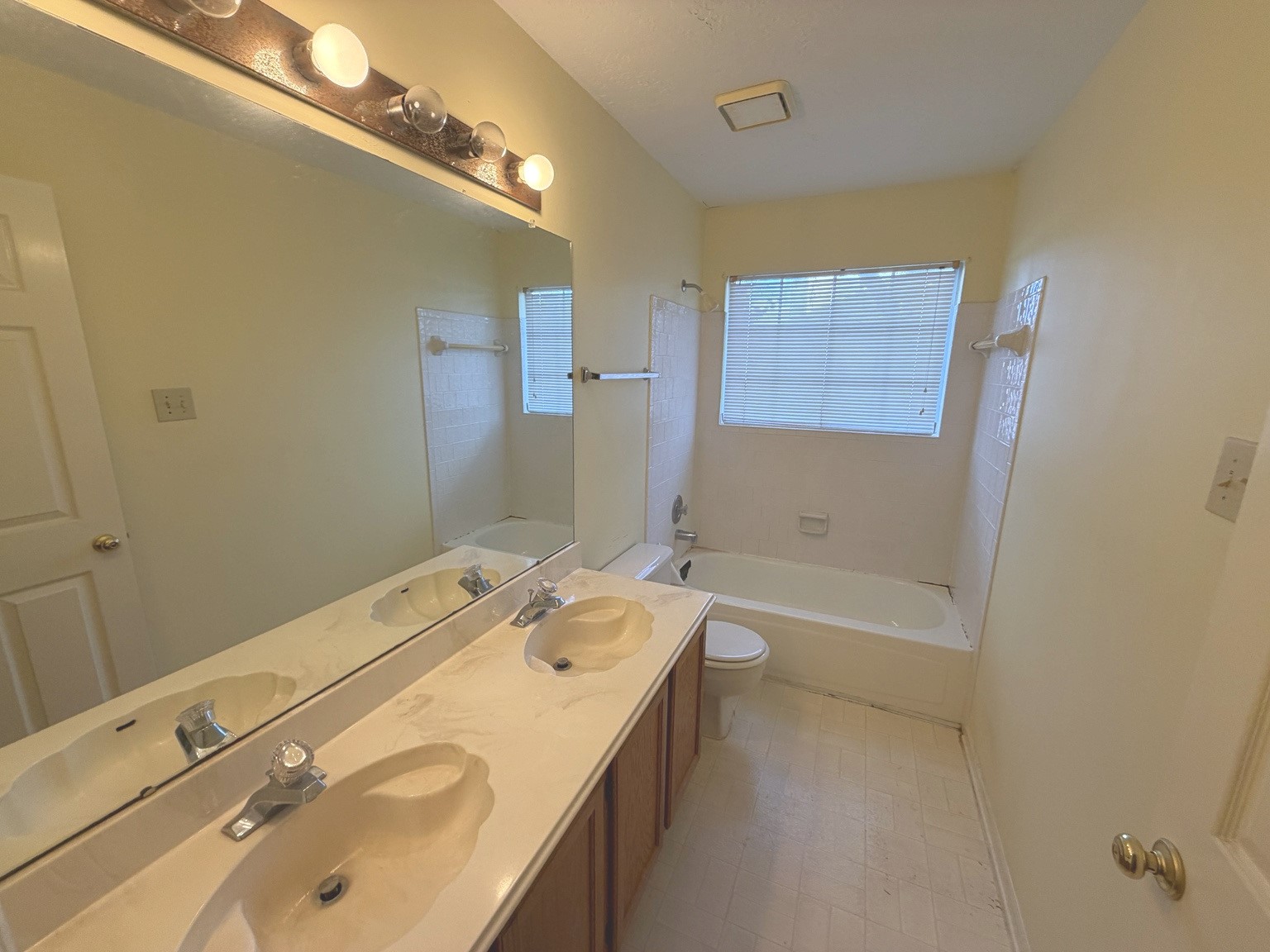 14206 Orchard Farms Lane Property Photo 21