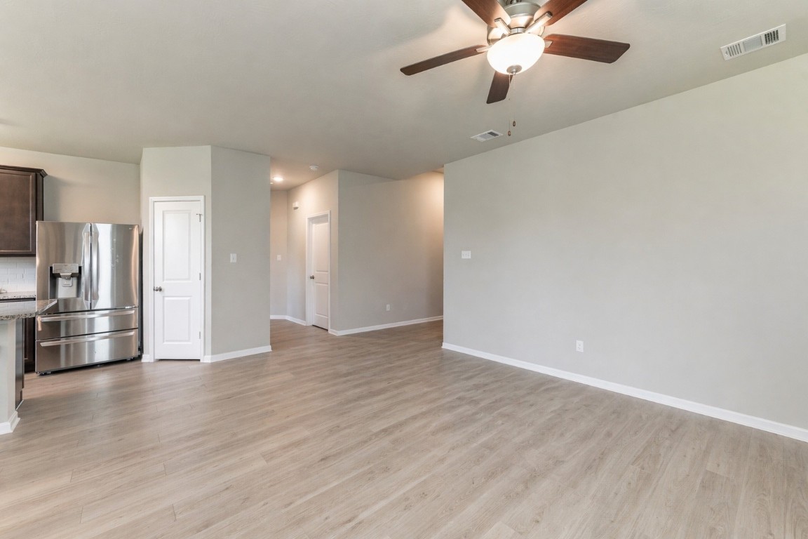104 Laurel Oak Drive Property Photo 4