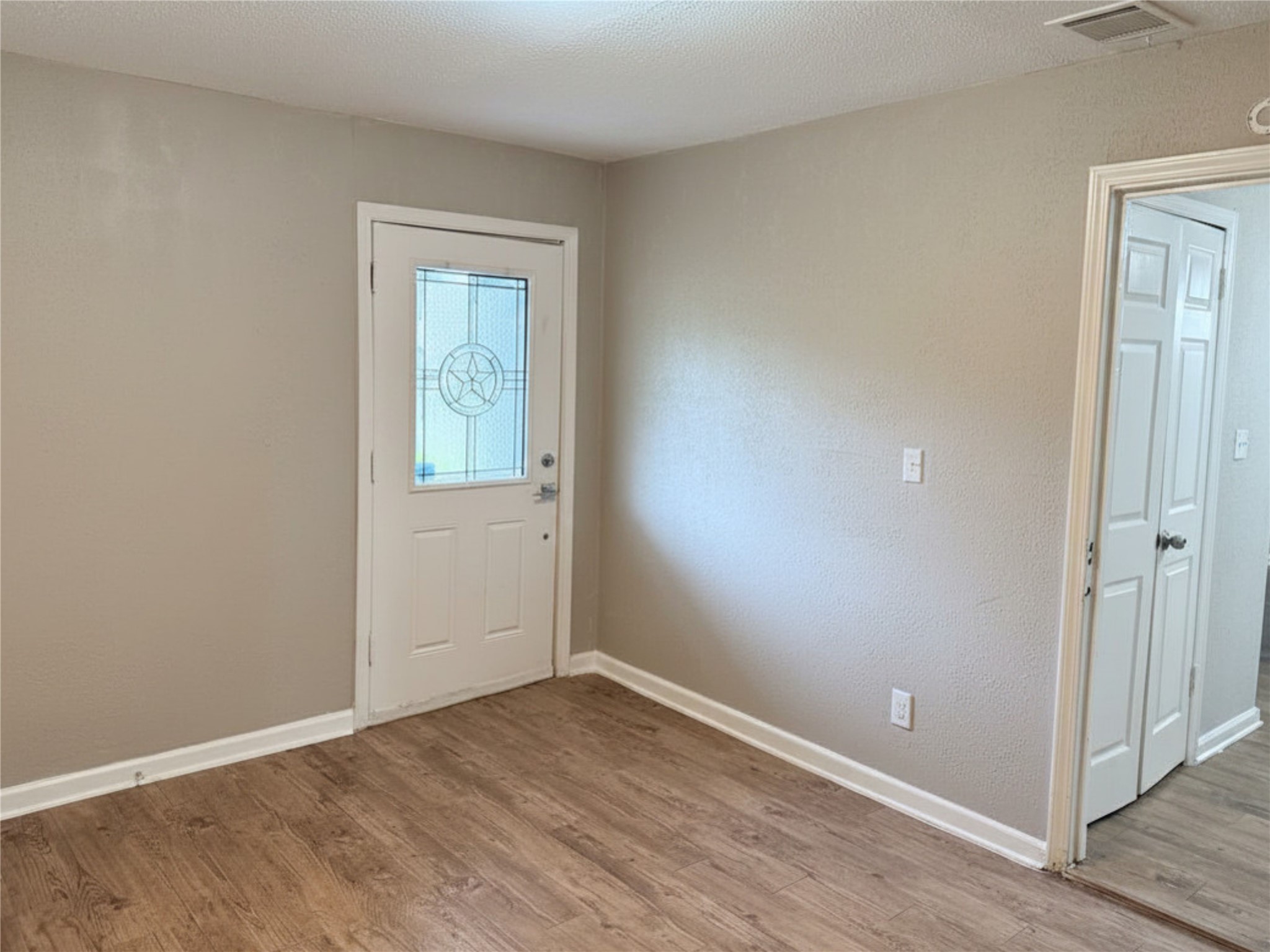 5222 Northridge Drive Property Photo 8