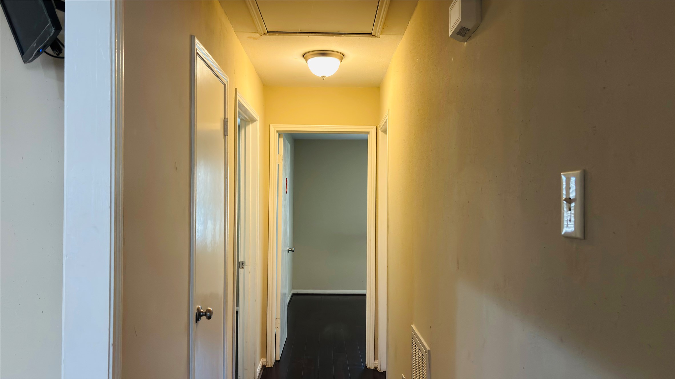 11407 Hazen Street Property Photo 25
