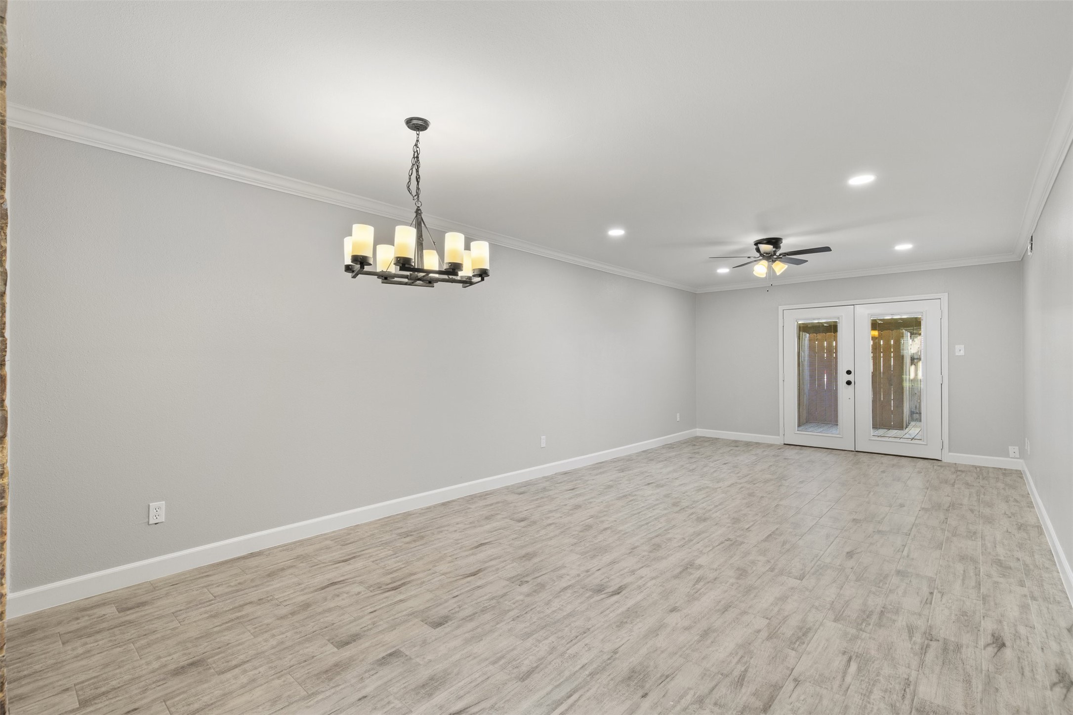 13010 Trail Hollow Drive 3010 Property Photo 6