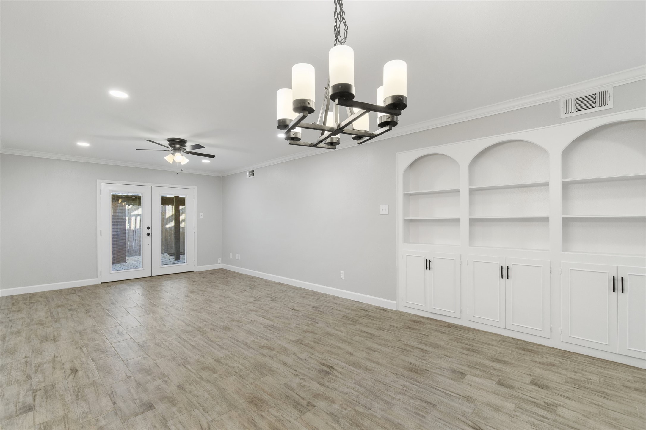 13010 Trail Hollow Drive 3010 Property Photo 9