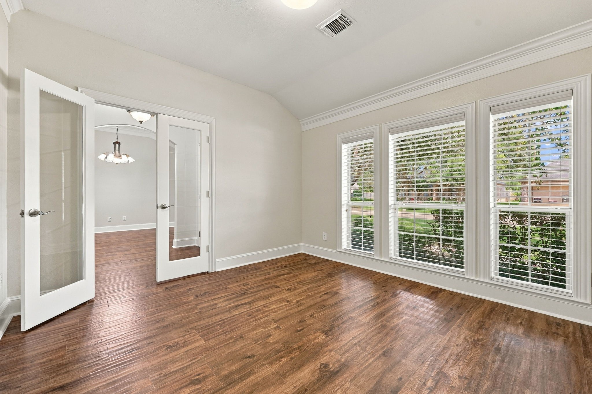 33211 Woodton Court Property Photo 8