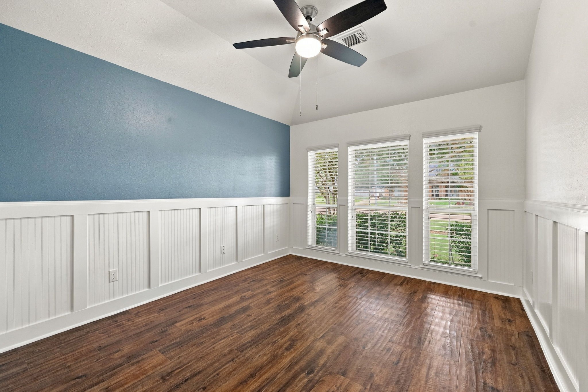 33211 Woodton Court Property Photo 31