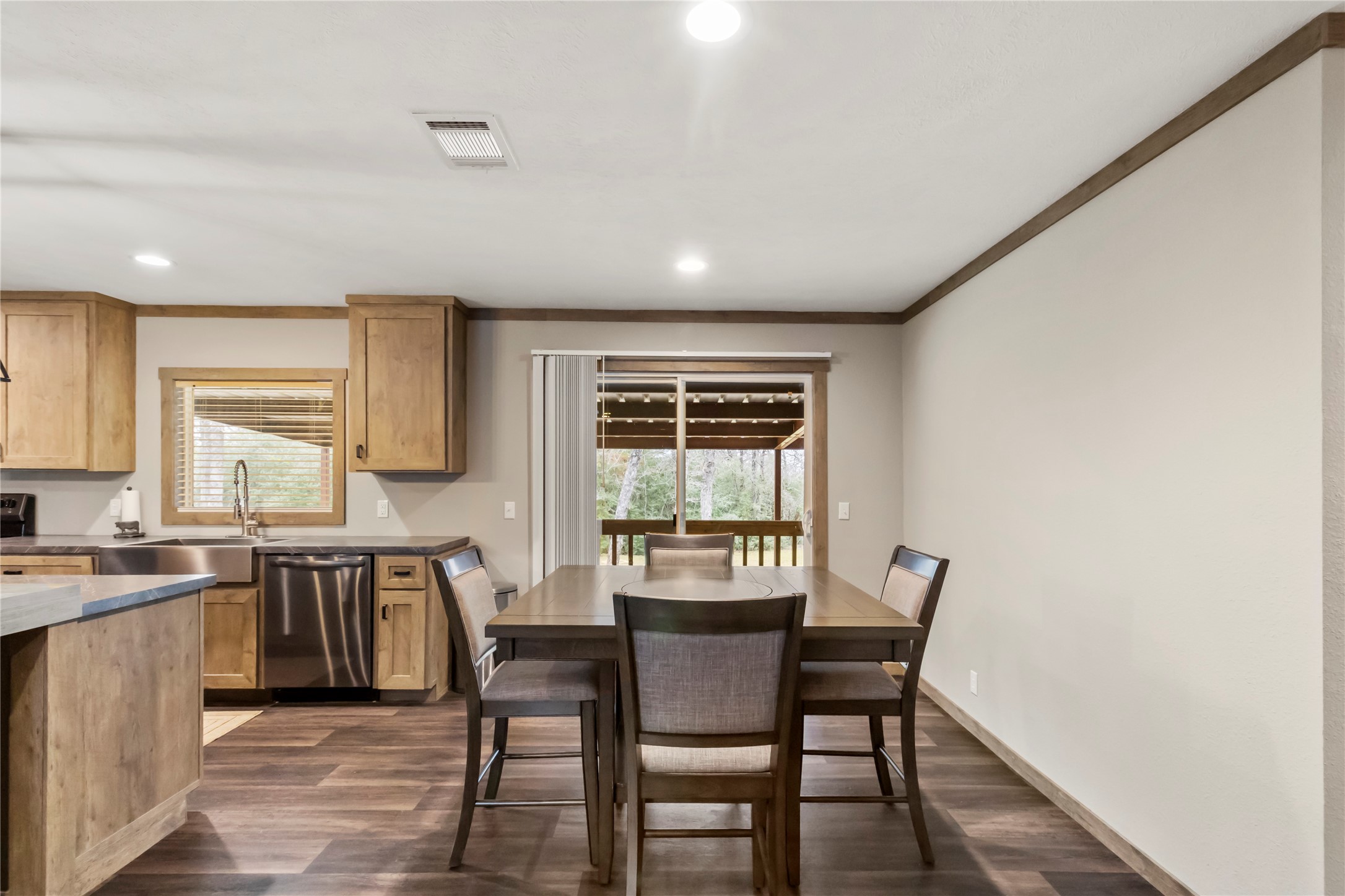 5141 Fm 1940 Property Photo 14