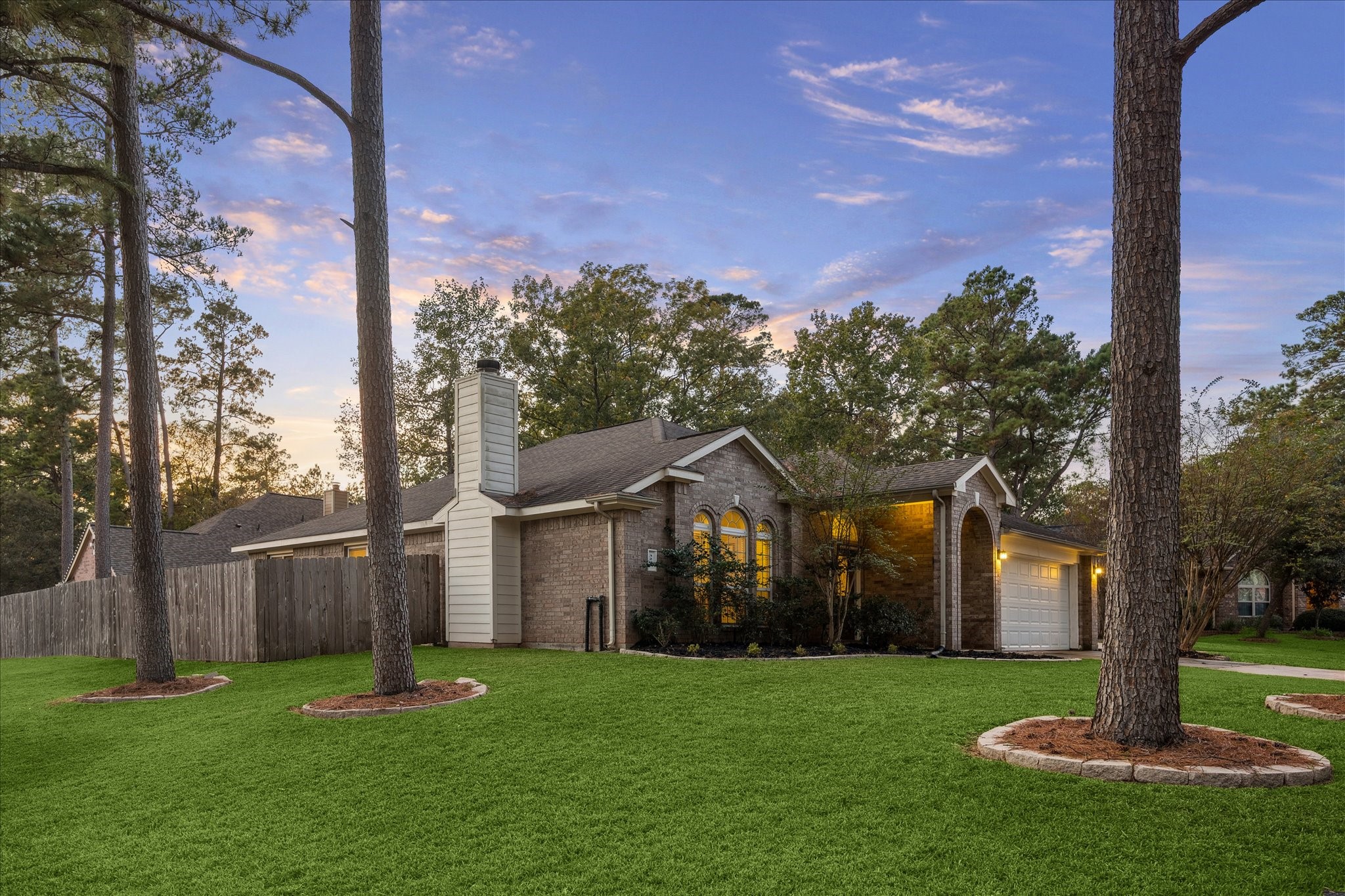 3203 Pine Hollow Circle Property Photo 2