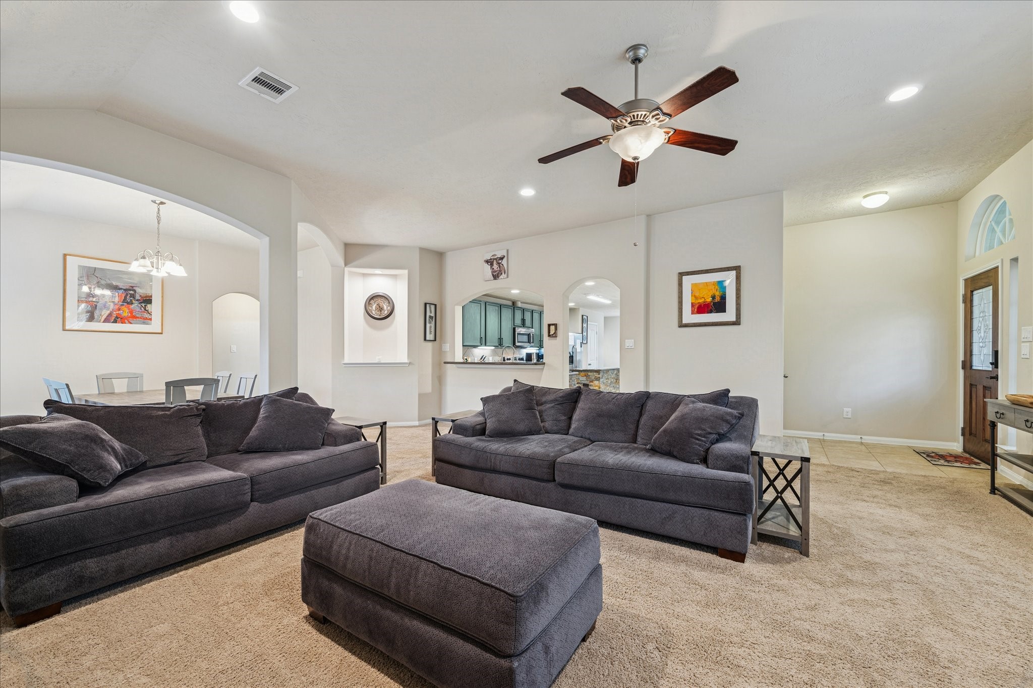 3203 Pine Hollow Circle Property Photo 4