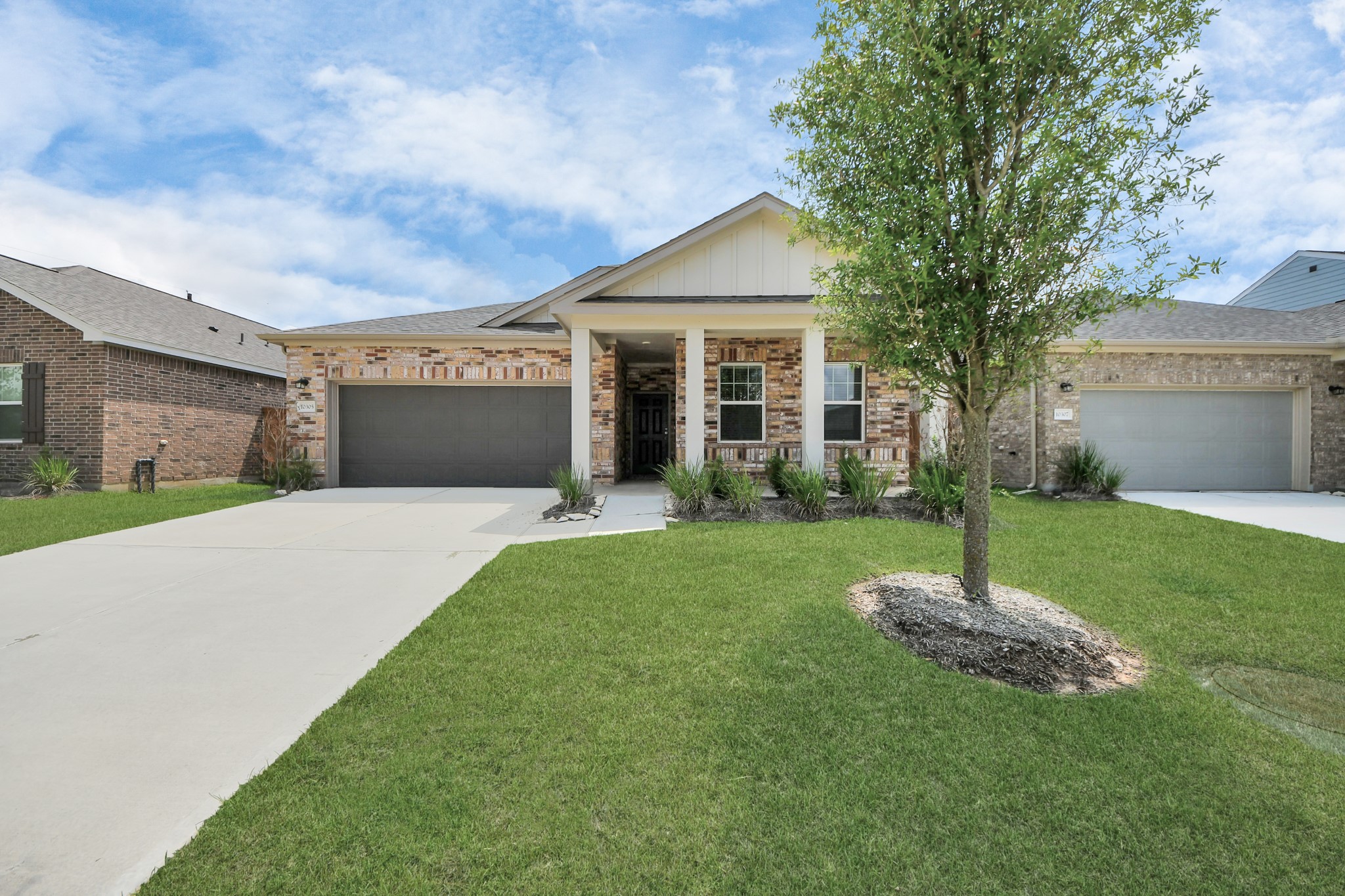 10319 Malta Trace Drive Property Photo 2