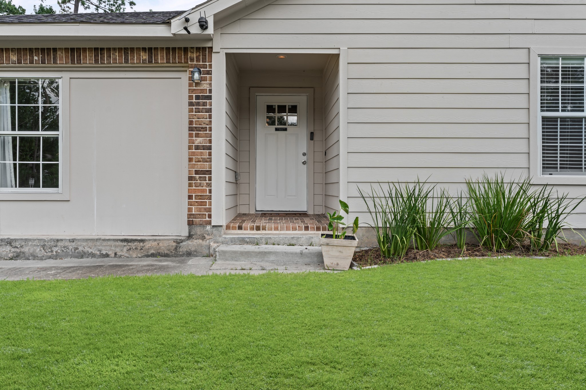 10920 Fairview Drive Property Photo 4