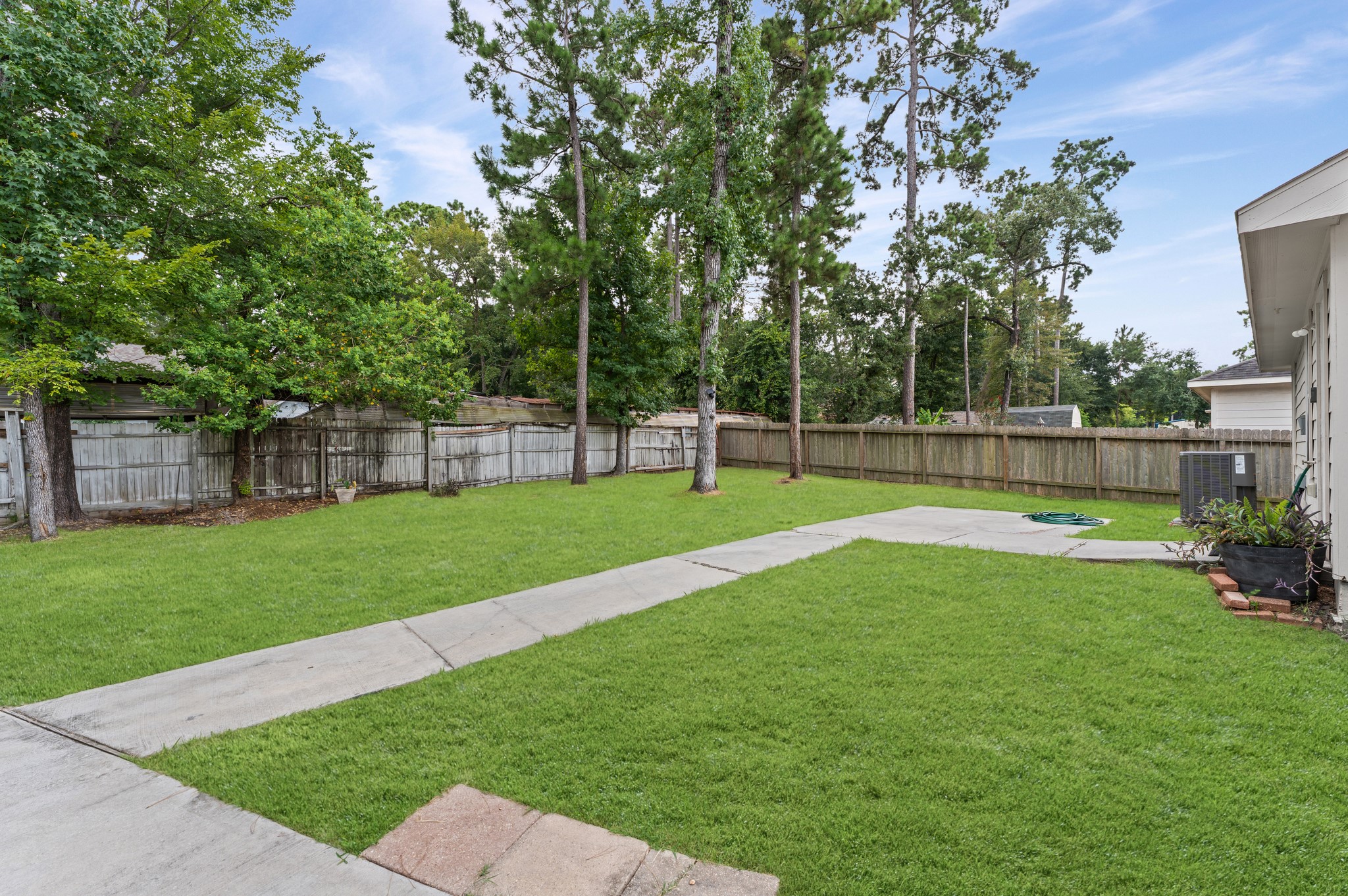 10920 Fairview Drive Property Photo 6