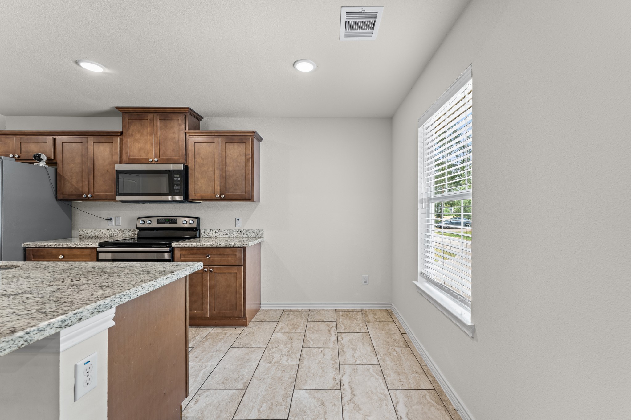 10920 Fairview Drive Property Photo 17
