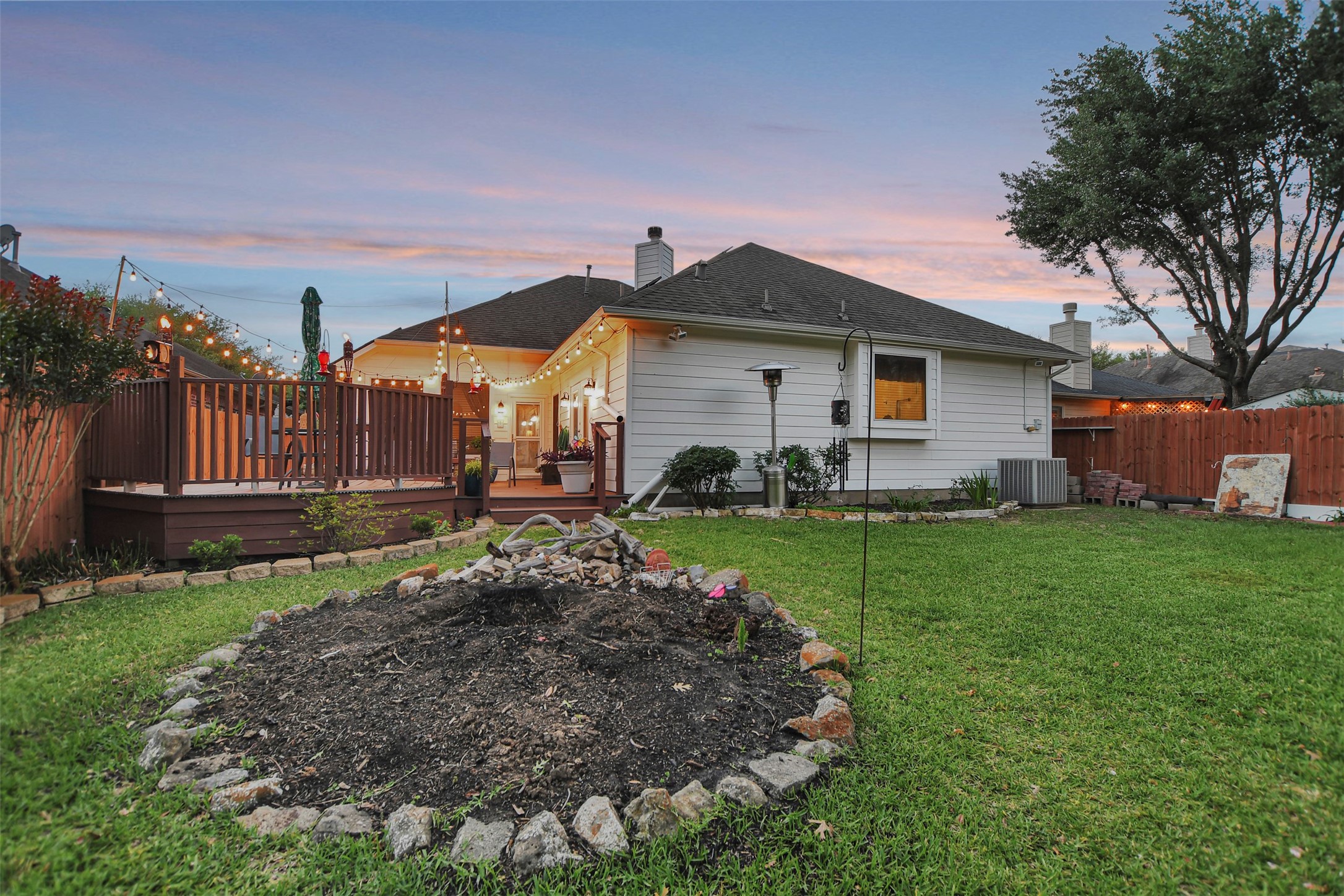 38114 E Sulphur Creek Drive Property Photo 9