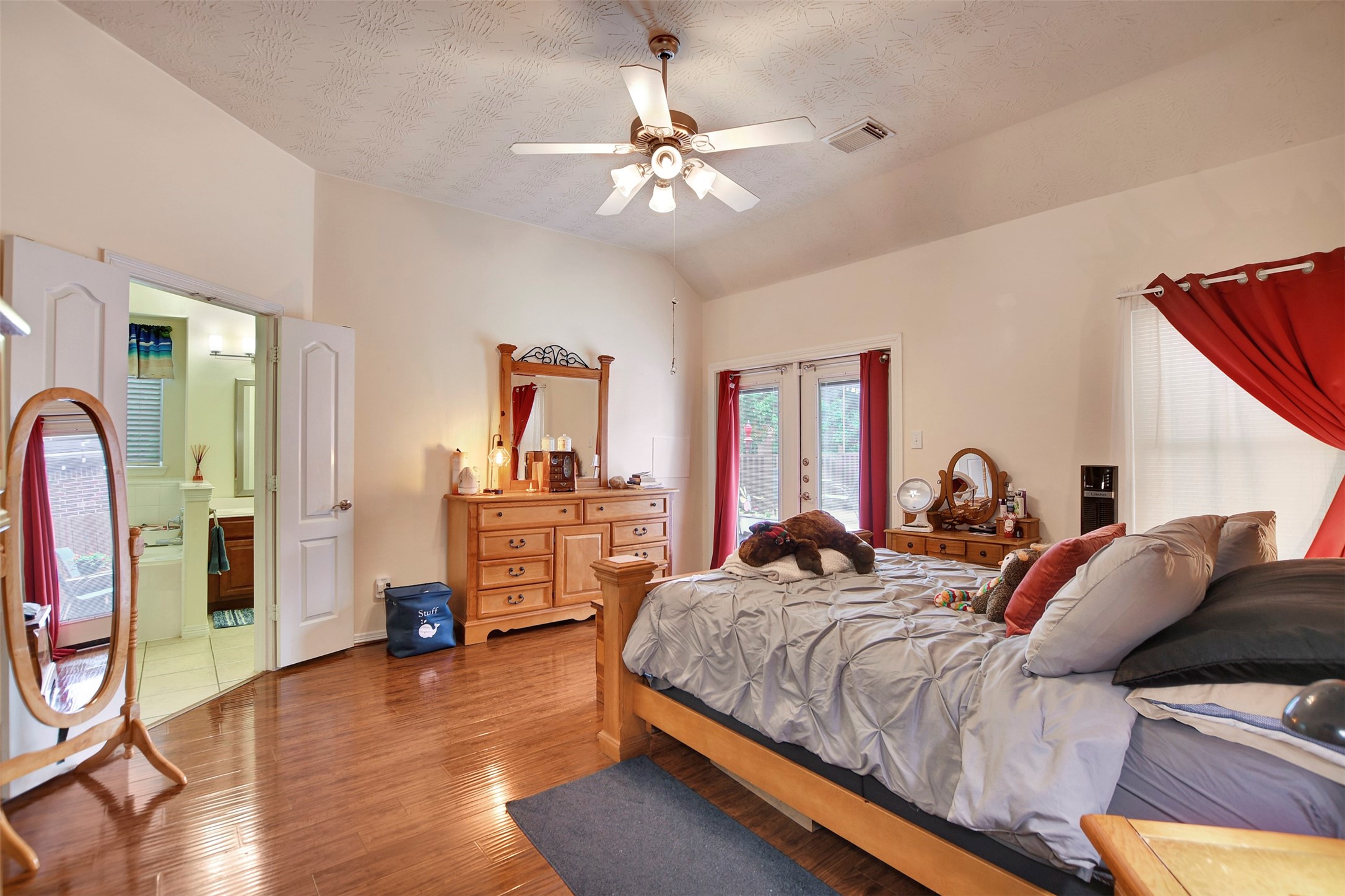 38114 E Sulphur Creek Drive Property Photo 26
