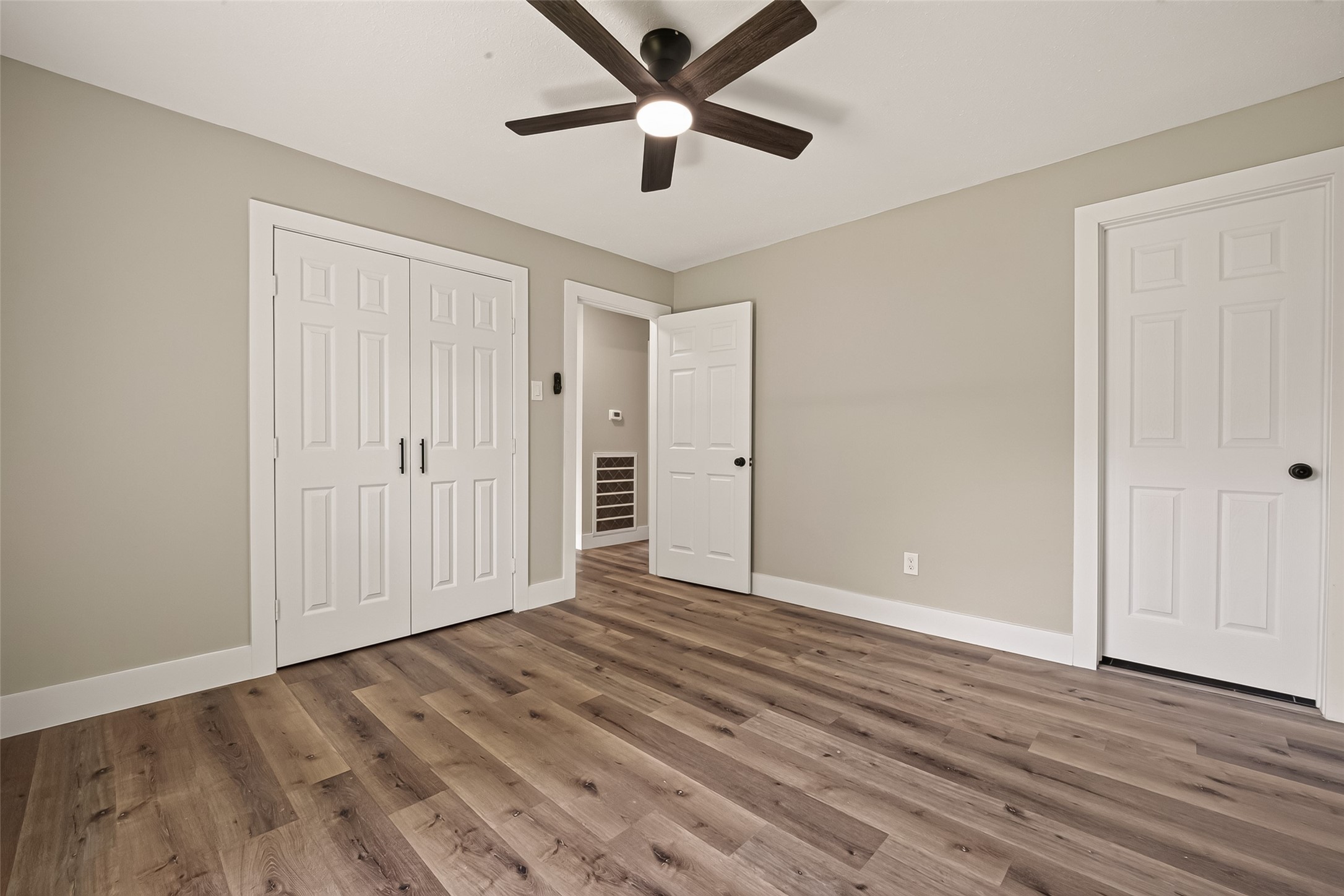 3518 Shore Shadows Drive Property Photo 28