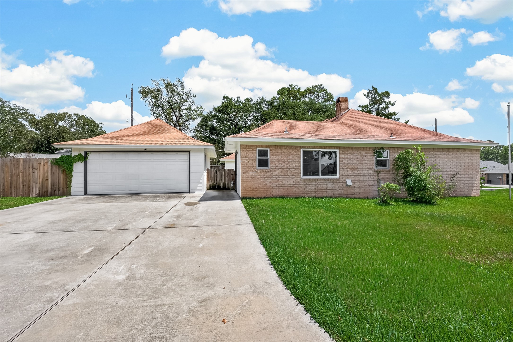 3518 Shore Shadows Drive Property Photo 40