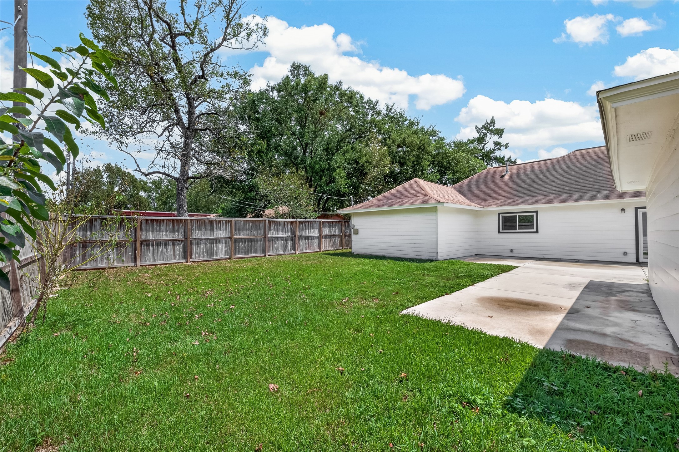 3518 Shore Shadows Drive Property Photo 44