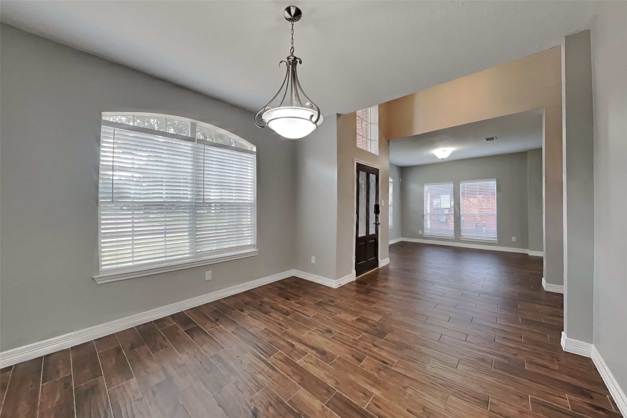 21638 Wildcroft Drive Property Photo 6