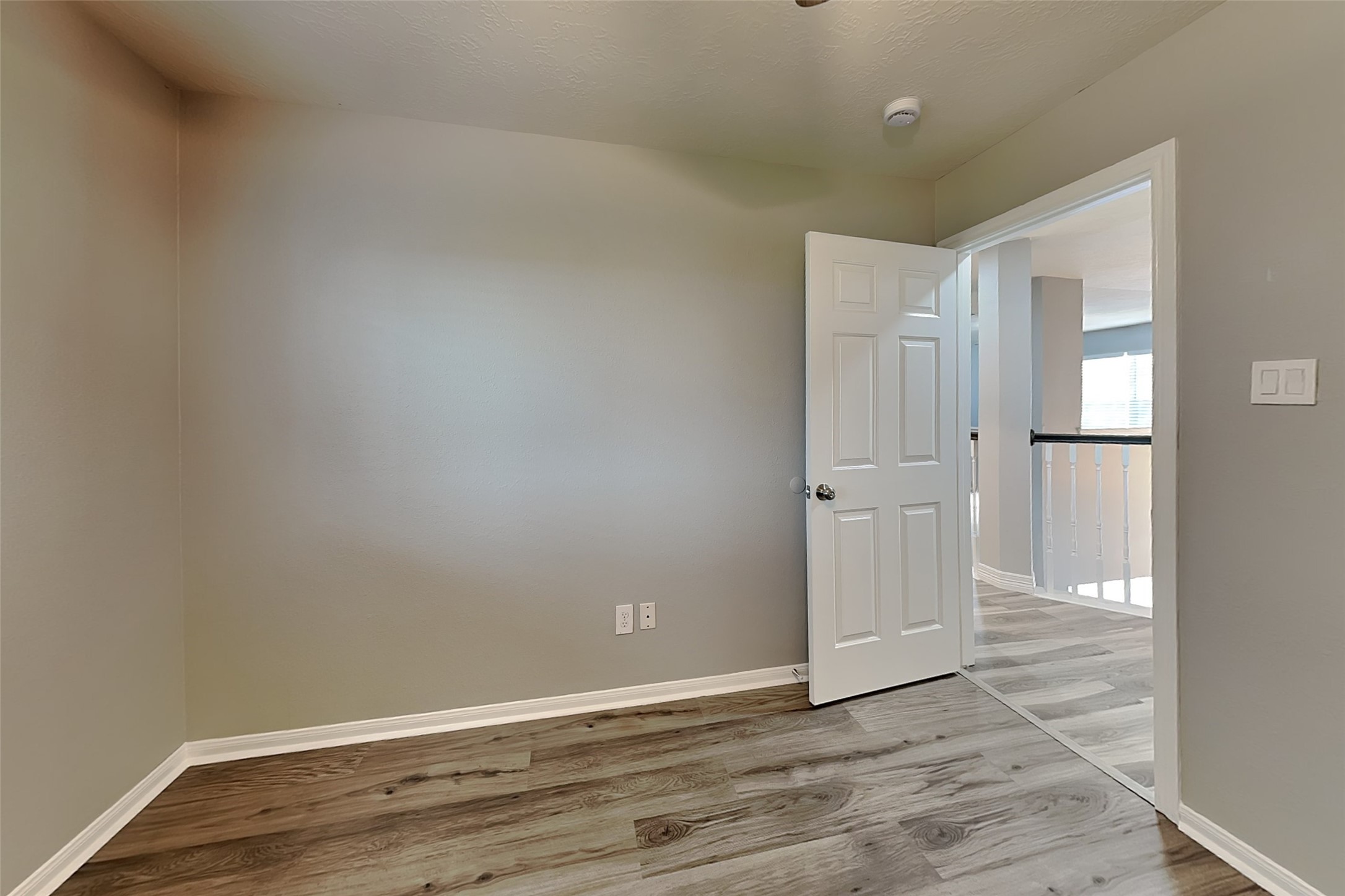 21638 Wildcroft Drive Property Photo 11