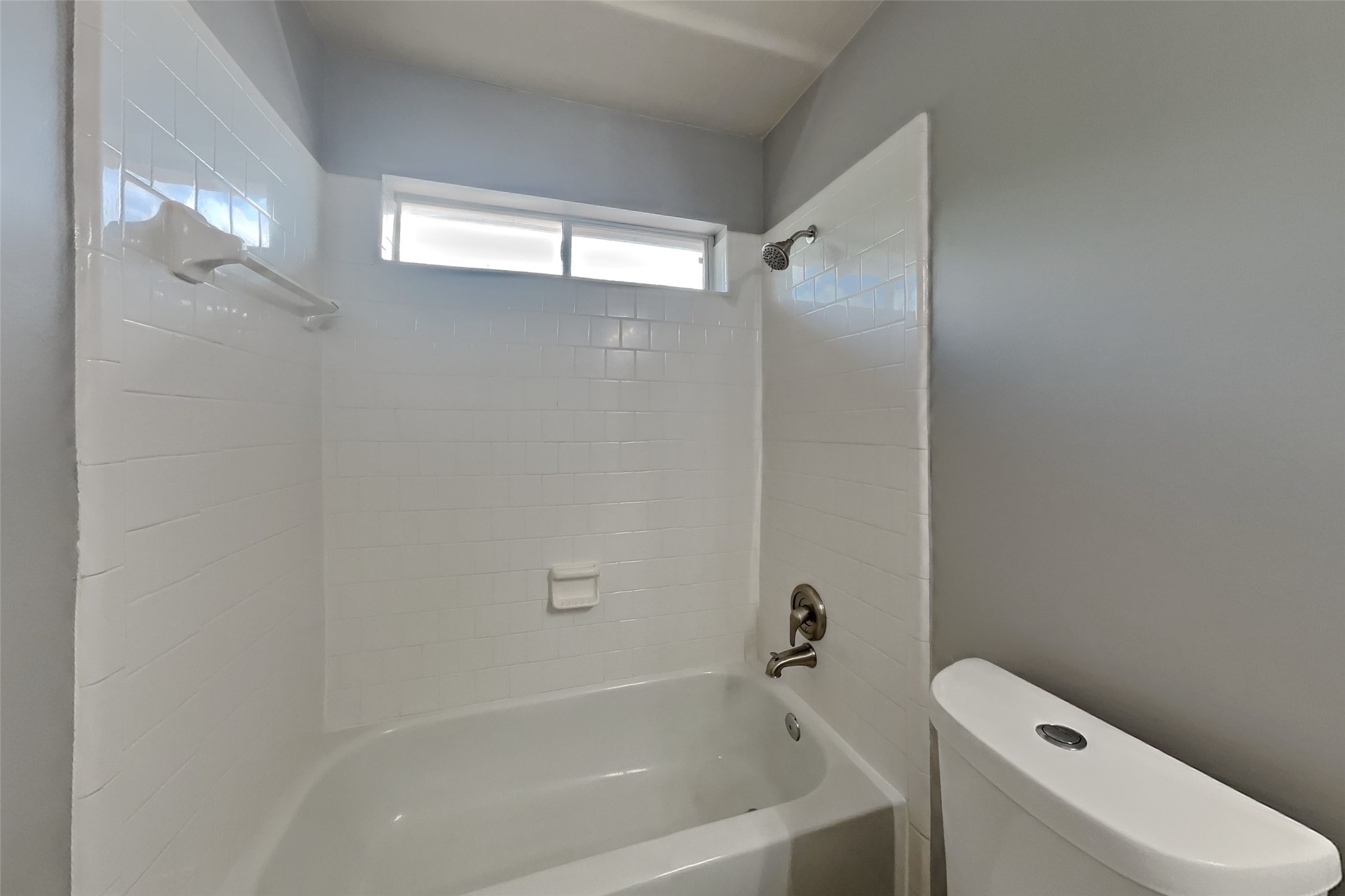 21638 Wildcroft Drive Property Photo 14