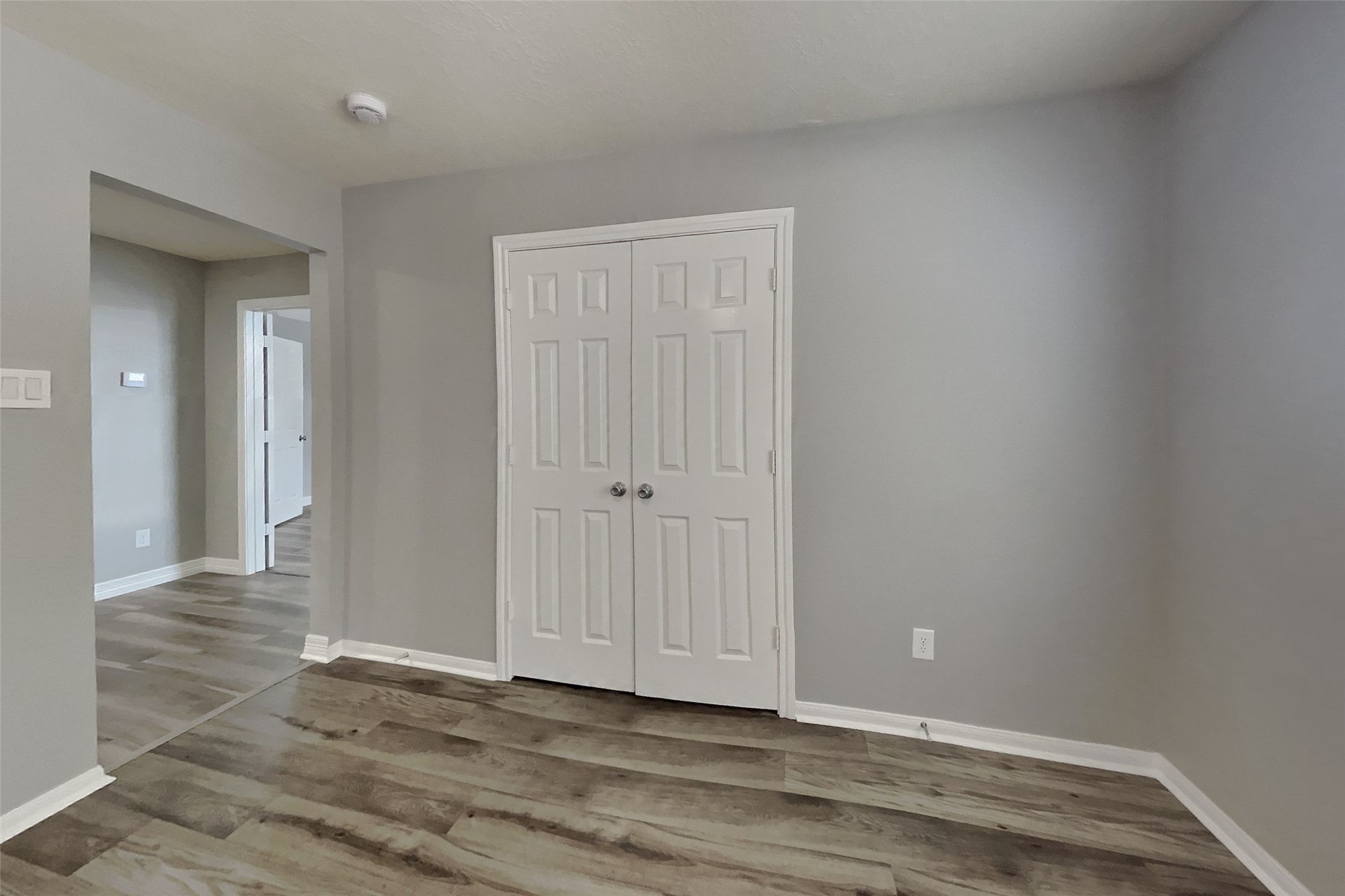 21638 Wildcroft Drive Property Photo 16