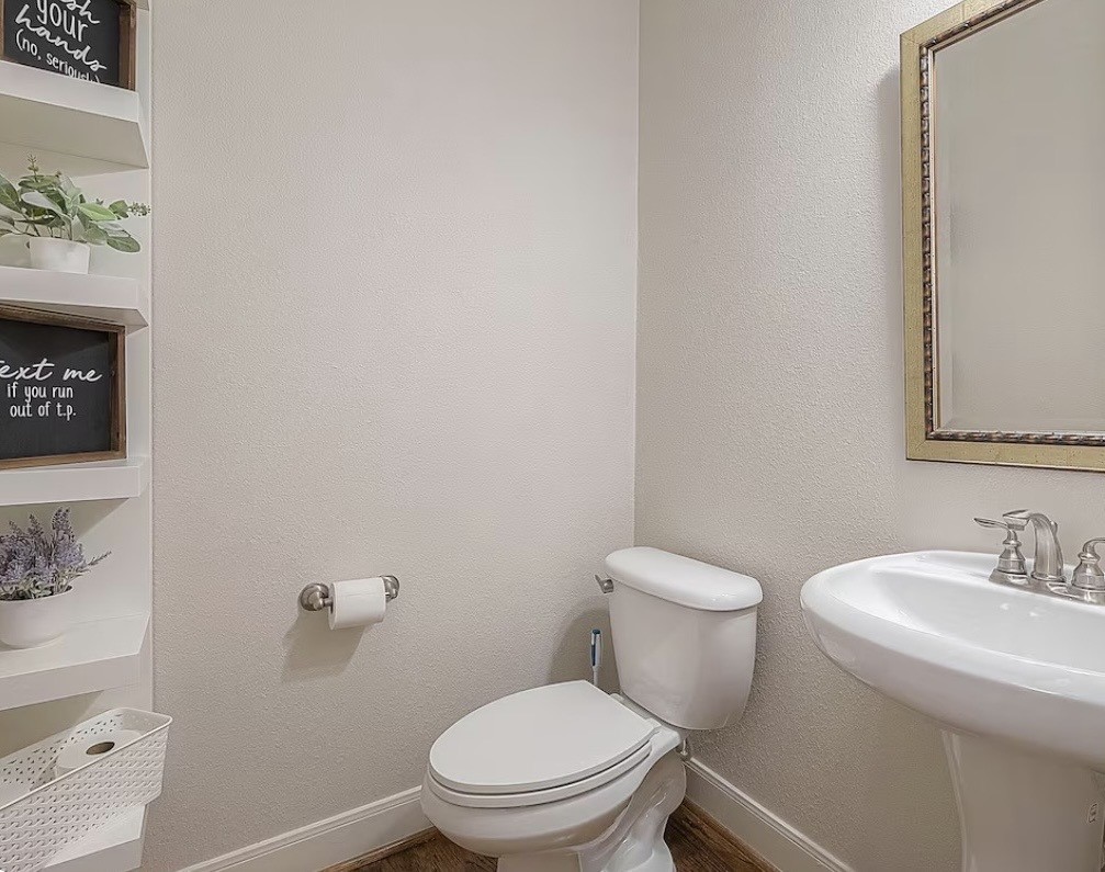 2350 Bastrop Street Property Photo 15