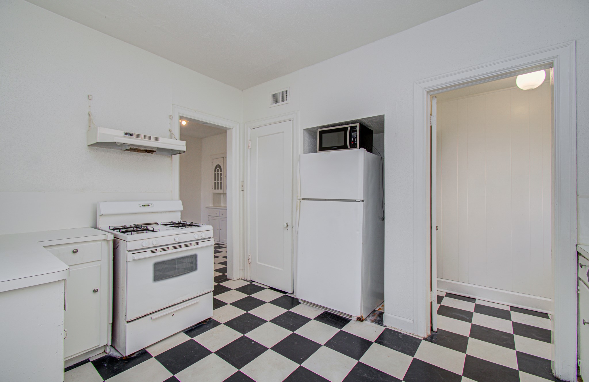 4802 La Branch Street Property Photo 37