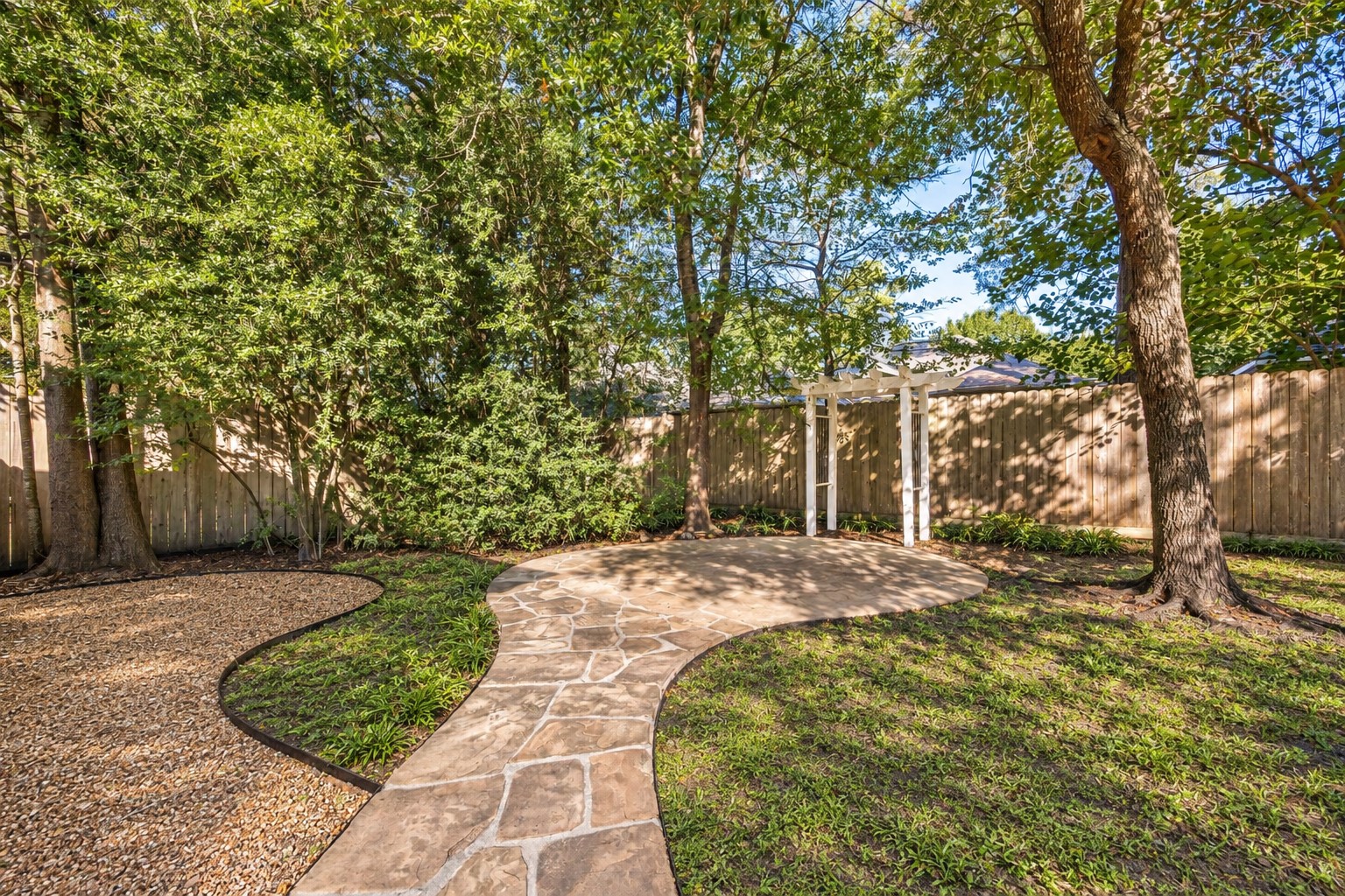 26 Heron Hollow Court Property Photo 3