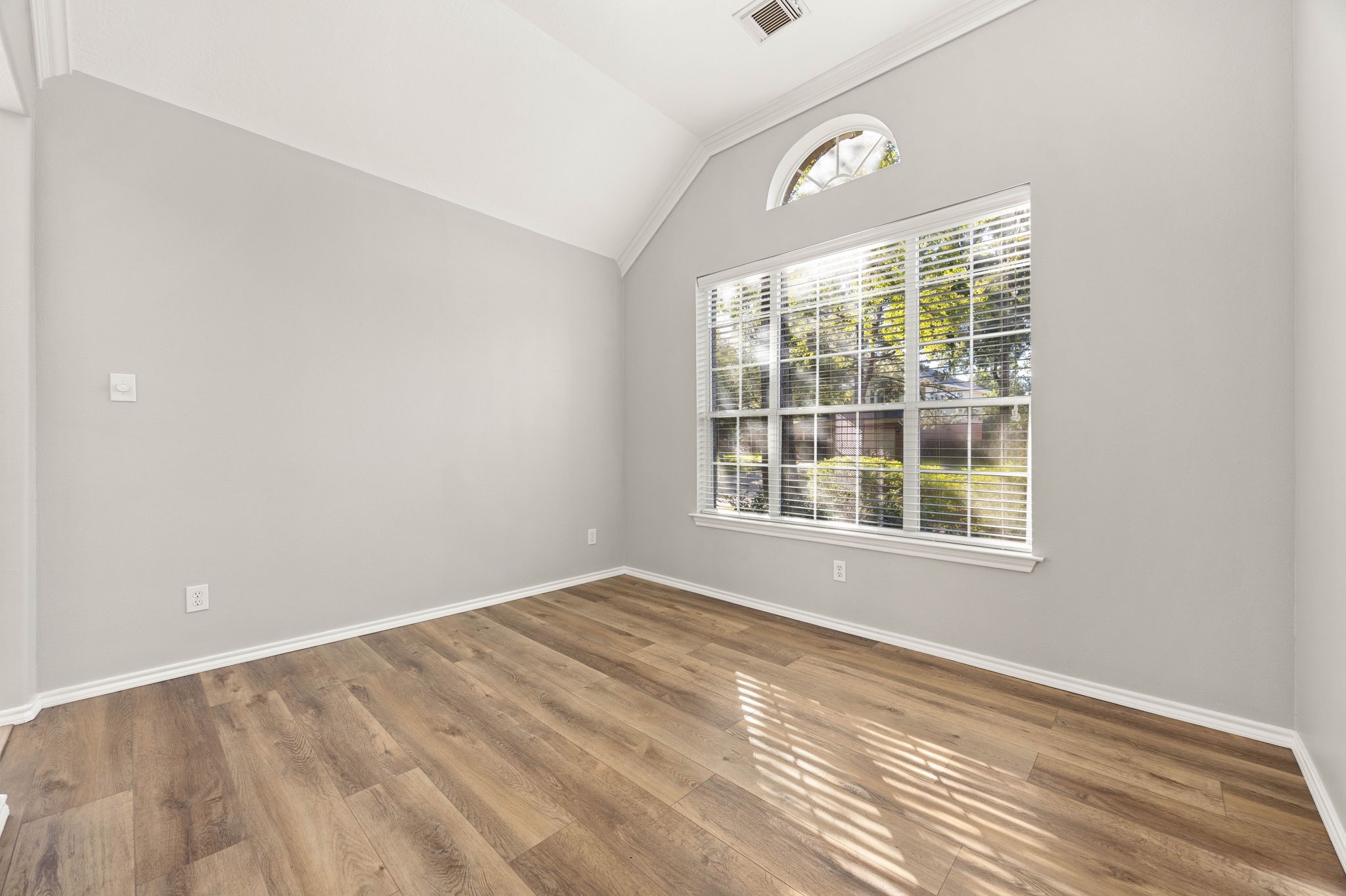 26 Heron Hollow Court Property Photo 18