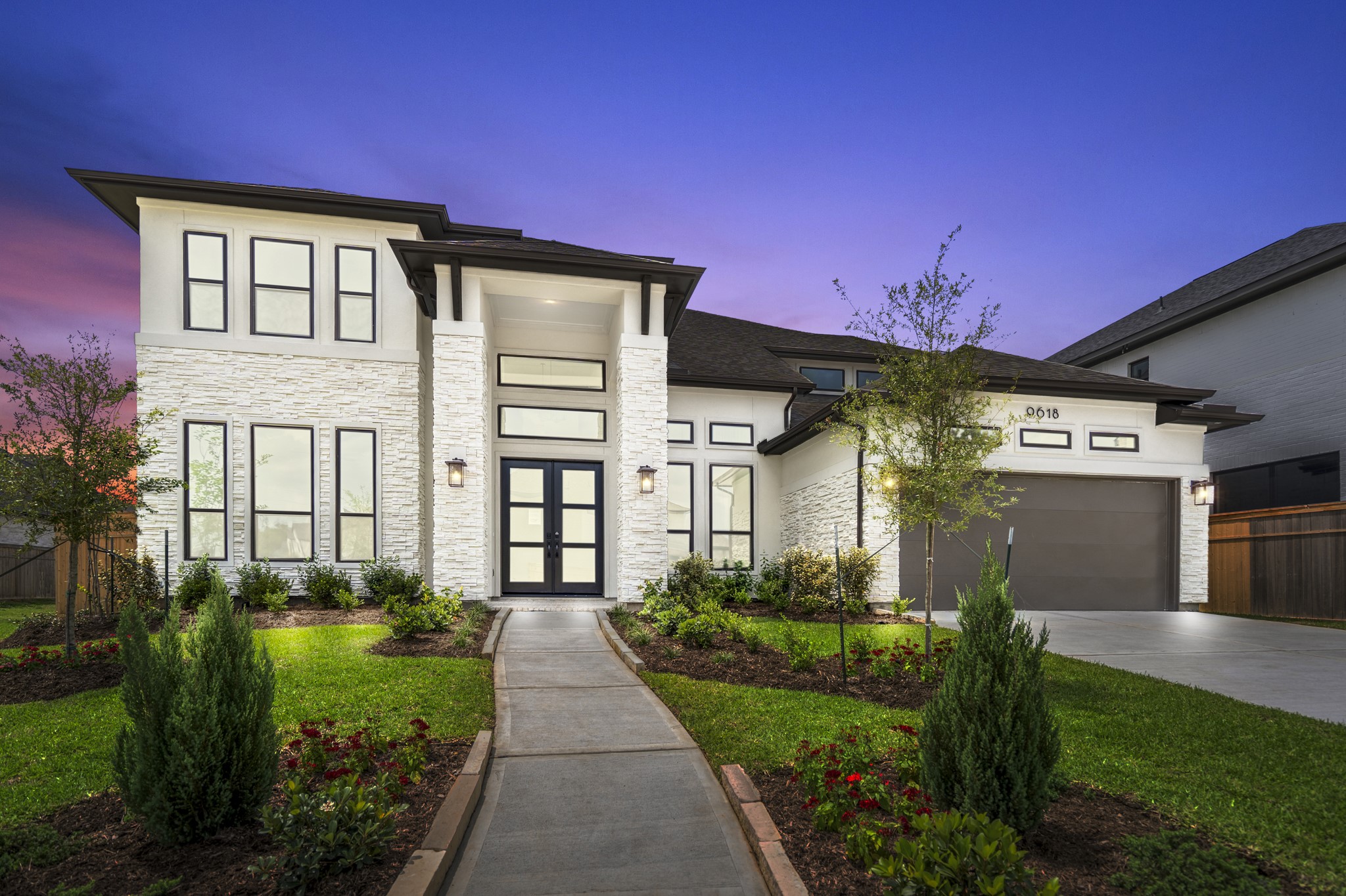 9618 Leafgate Court Property Photo 1