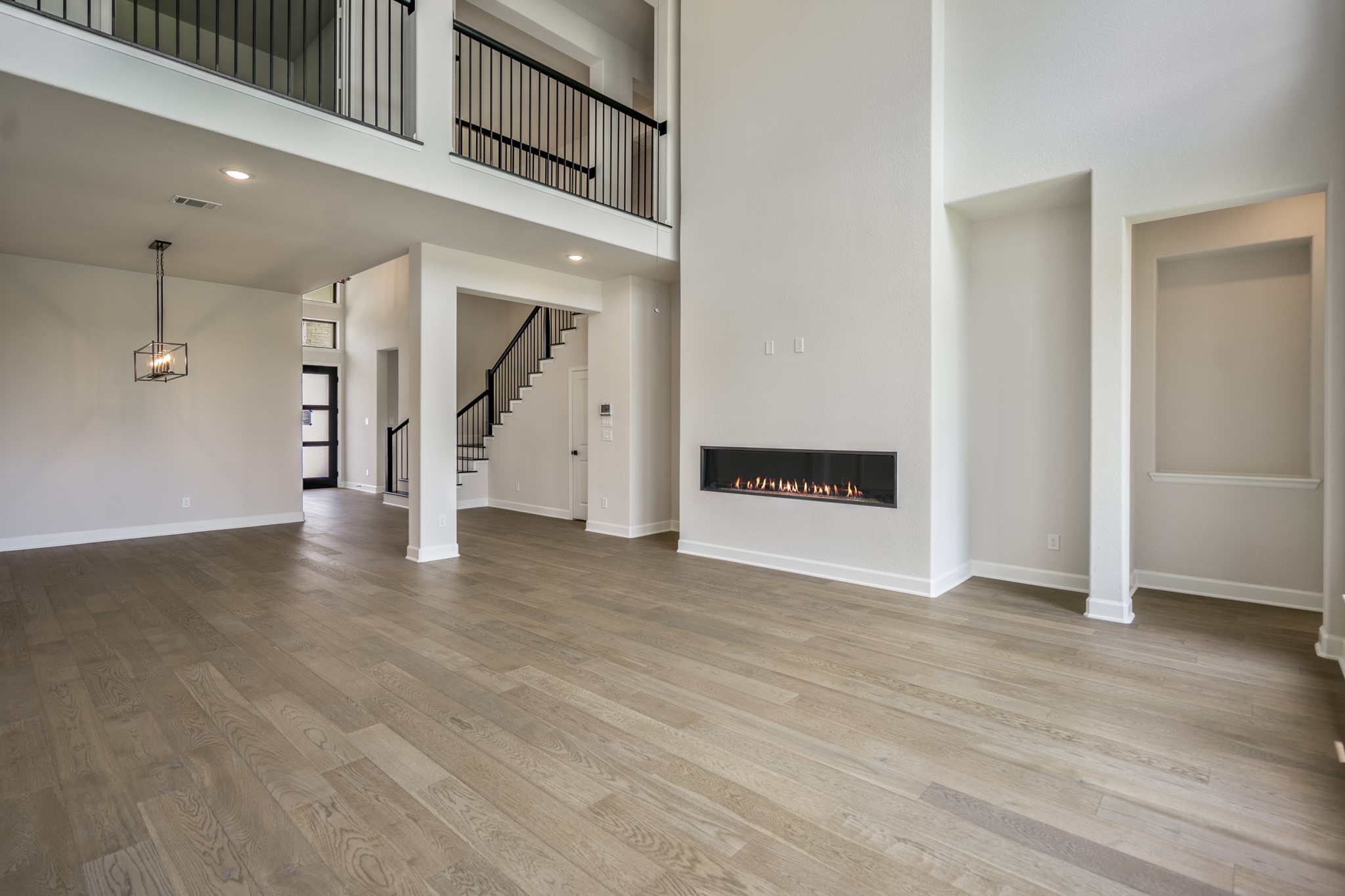9618 Leafgate Court Property Photo 14