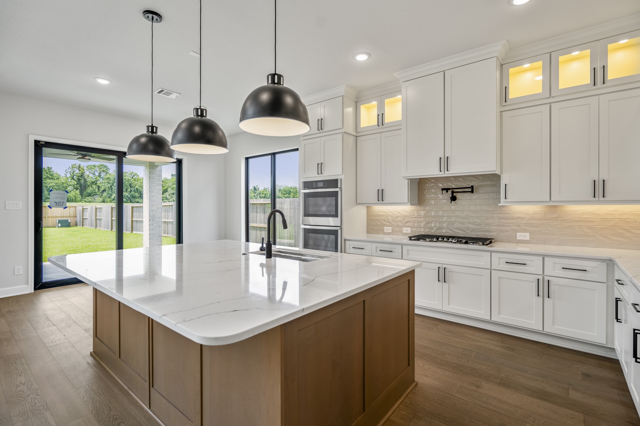 9618 Leafgate Court Property Photo 18