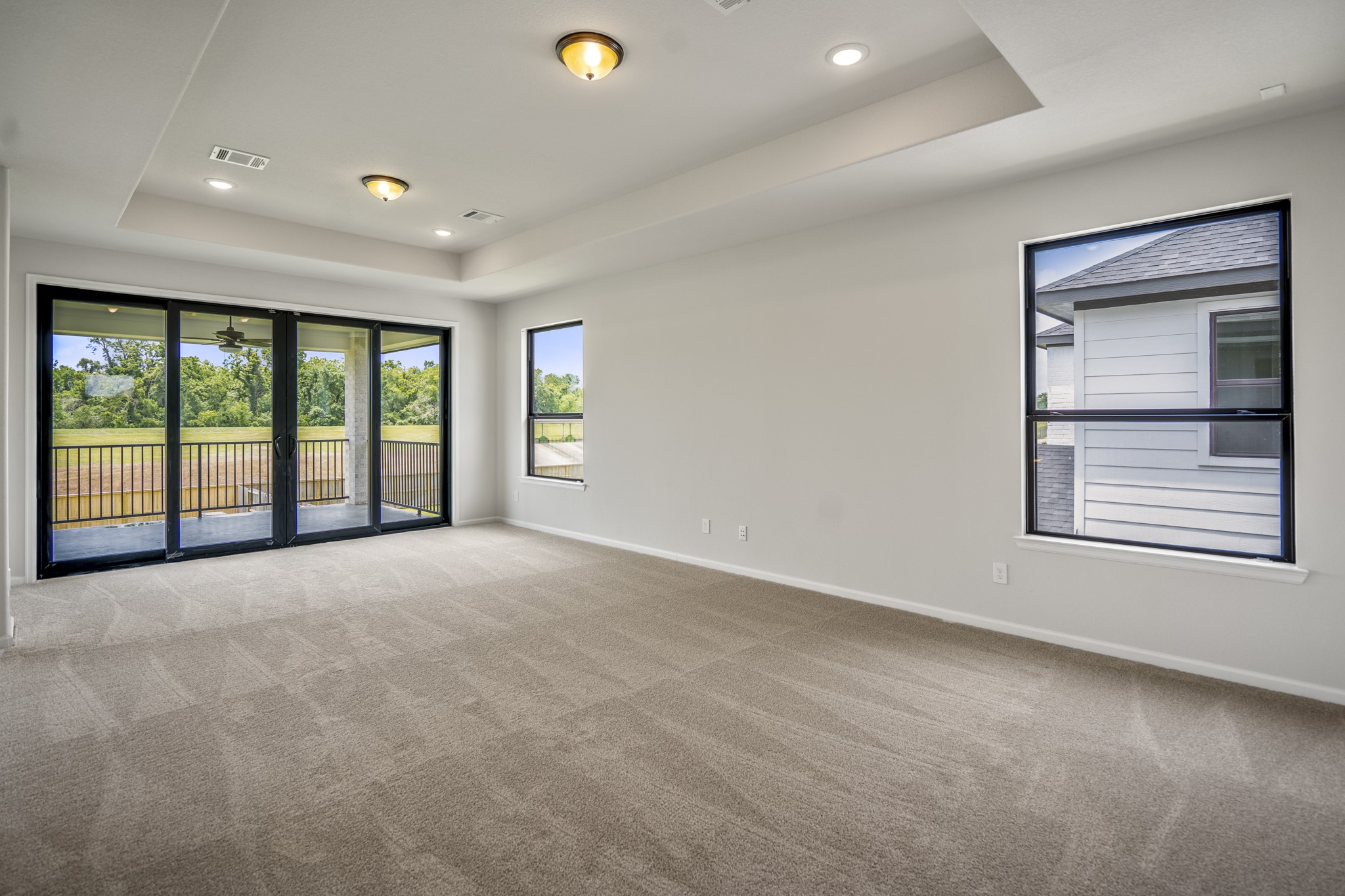 9618 Leafgate Court Property Photo 38