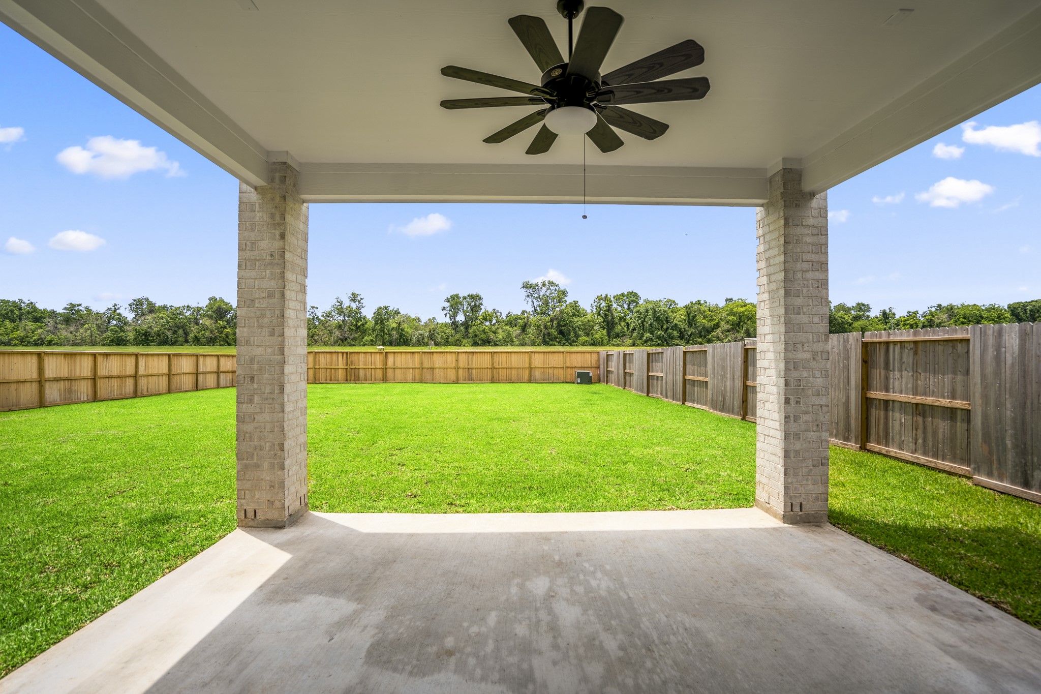 9618 Leafgate Court Property Photo 45