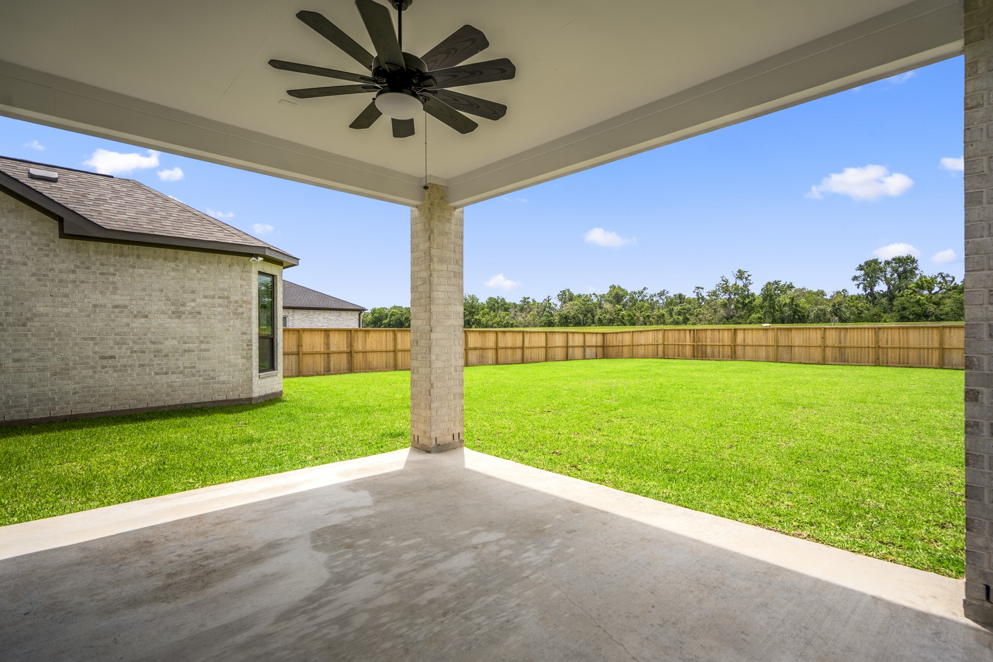 9618 Leafgate Court Property Photo 46