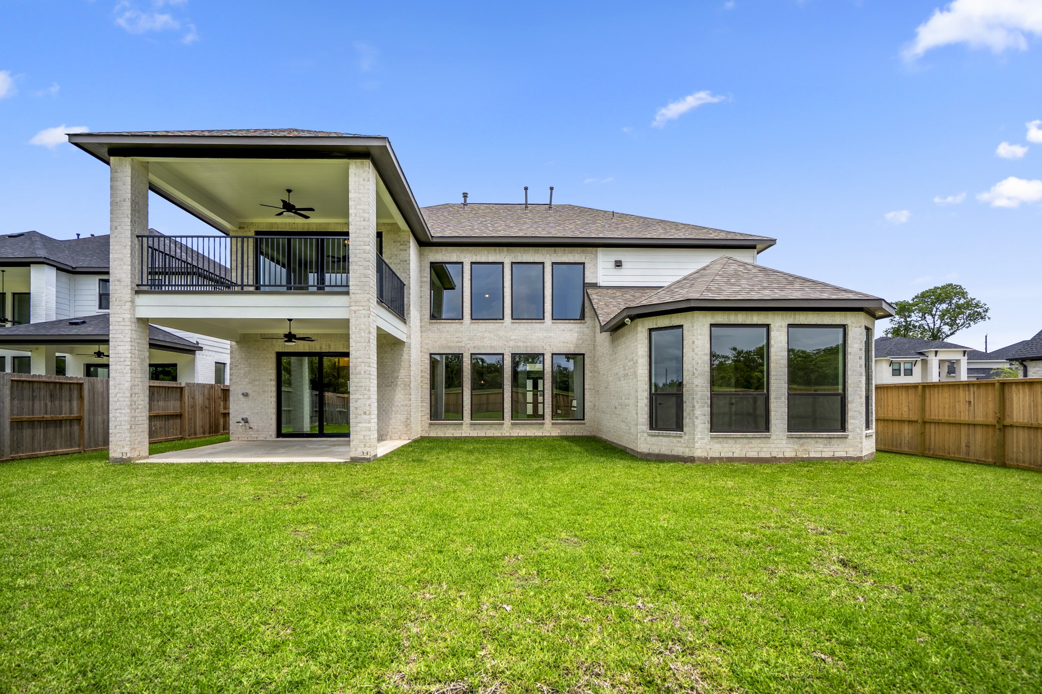 9618 Leafgate Court Property Photo 48