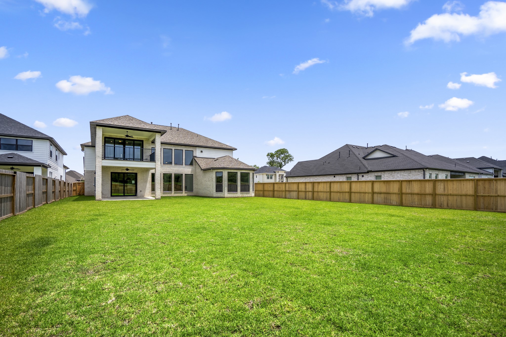9618 Leafgate Court Property Photo 49