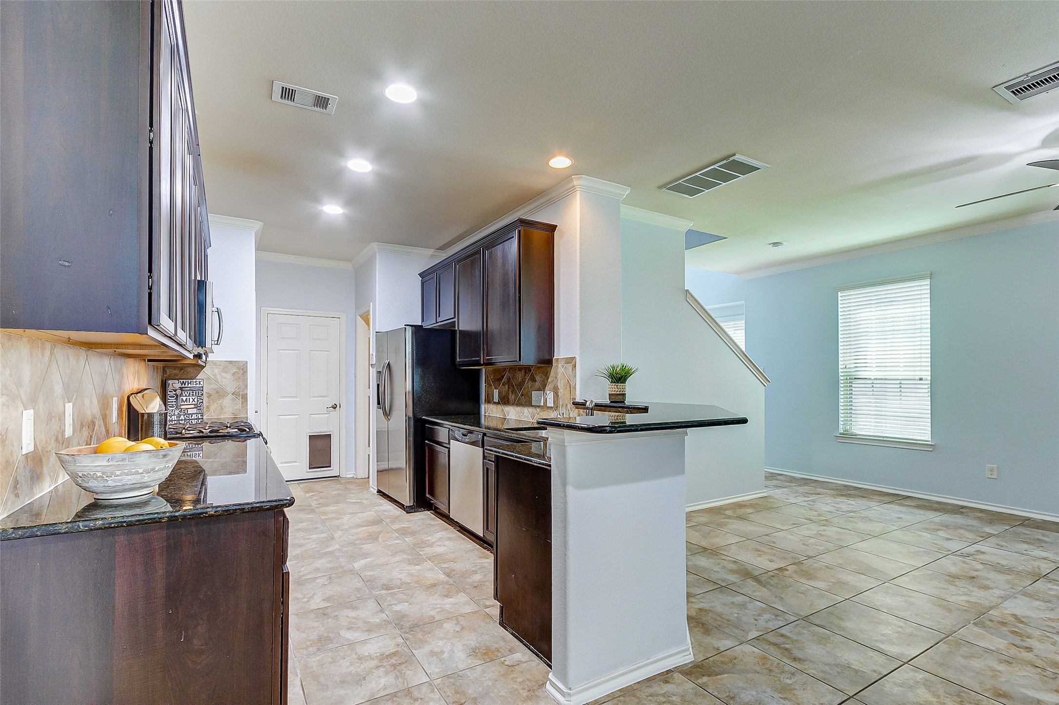 6451 Calgary Woods Lane Property Photo 18