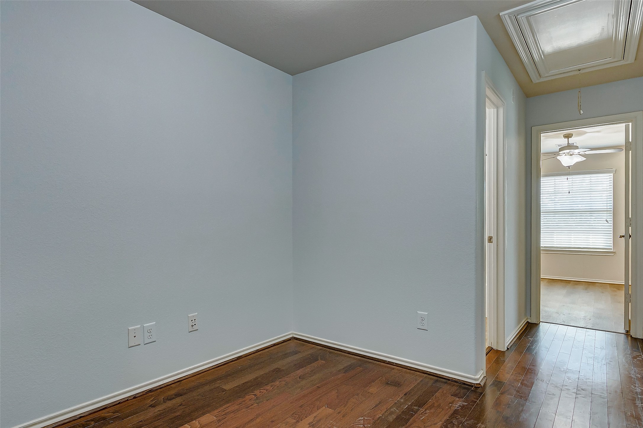 6451 Calgary Woods Lane Property Photo 35