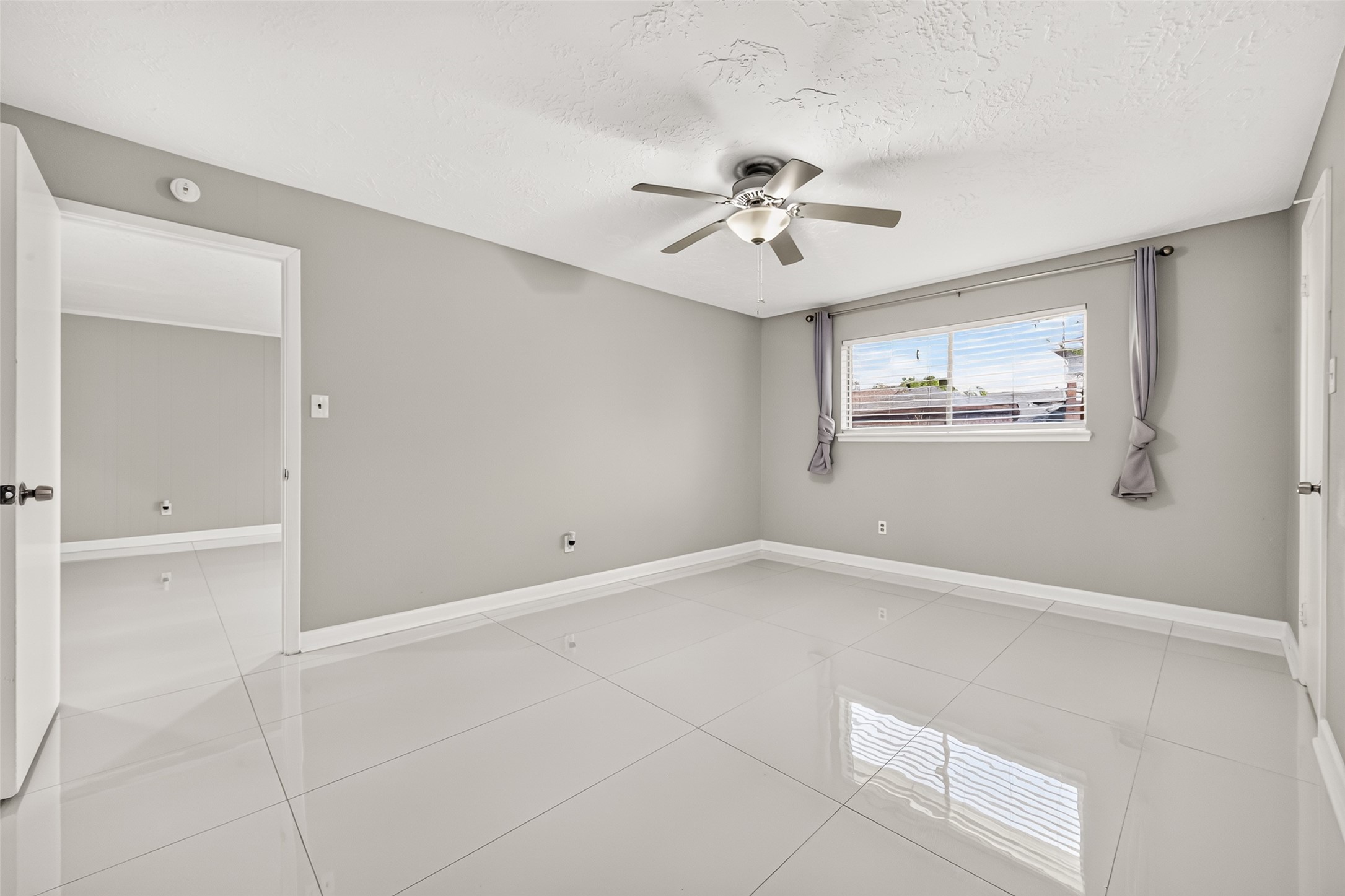 11310 Hendon Lane Property Photo 8