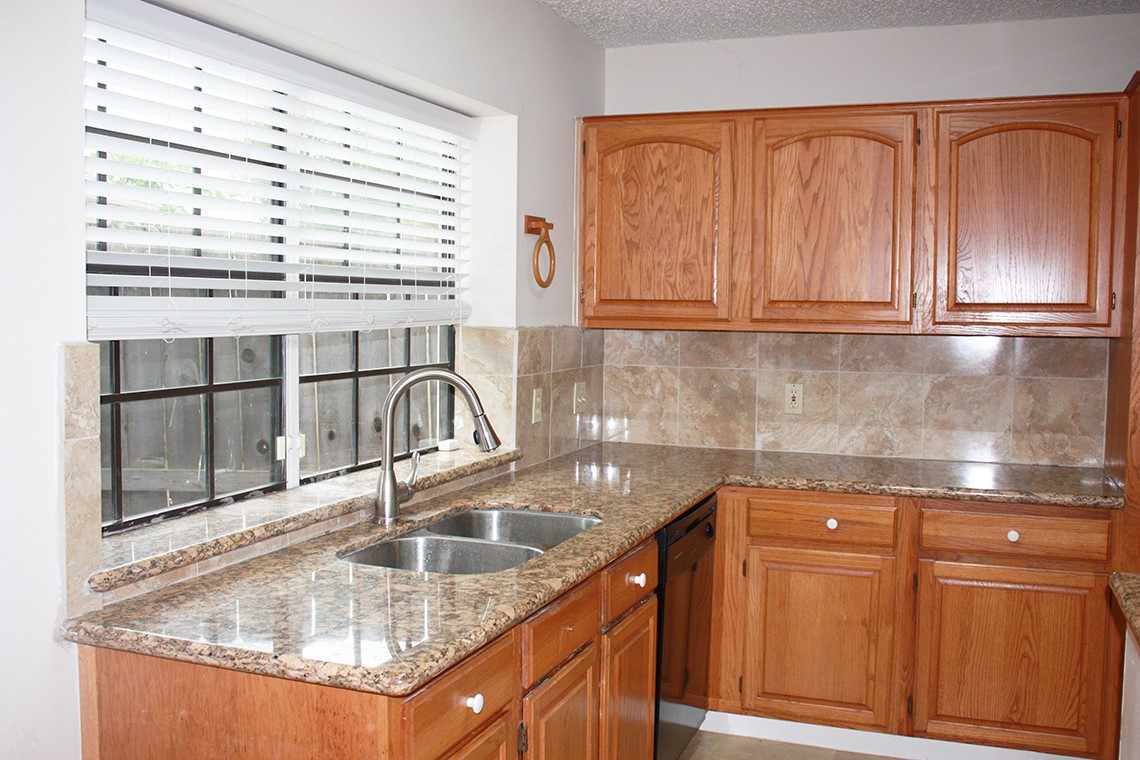 2319 Mill Creek Drive Property Photo 4