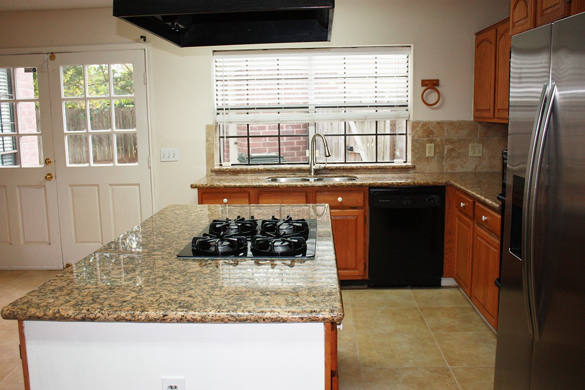 2319 Mill Creek Drive Property Photo 6