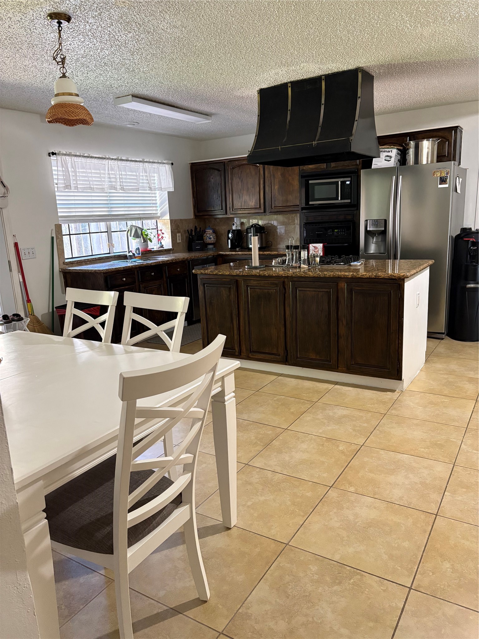 2319 Mill Creek Drive Property Photo 16