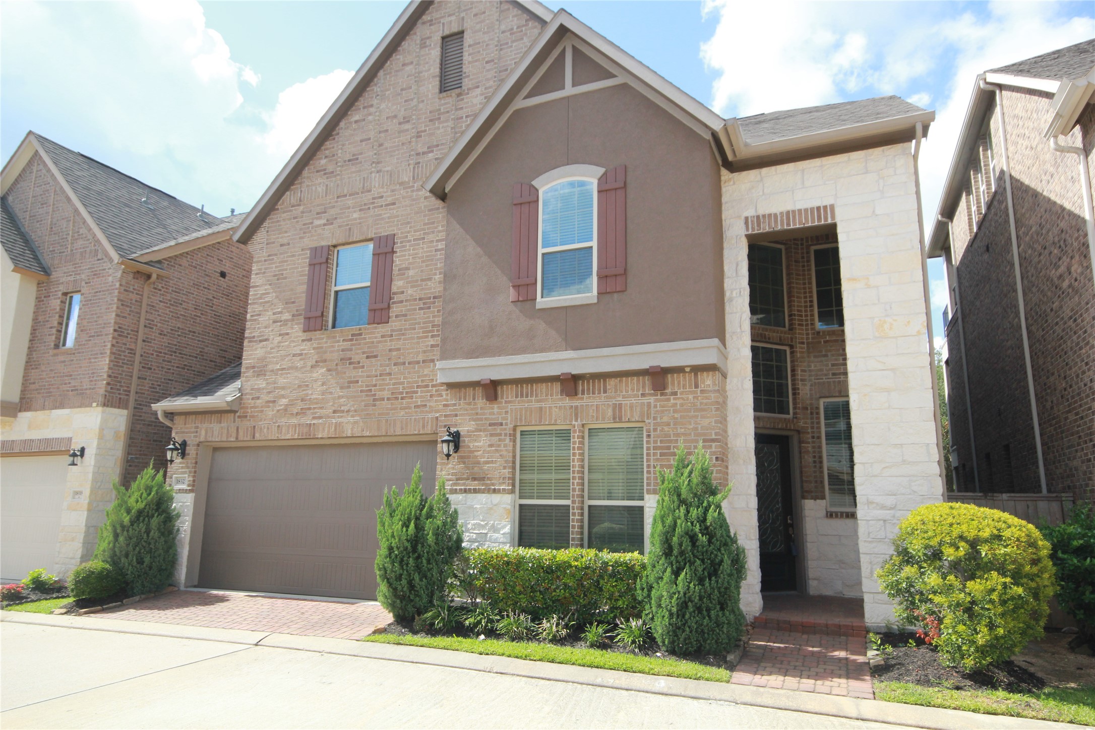 18323 Parkview Point Drive Property Photo