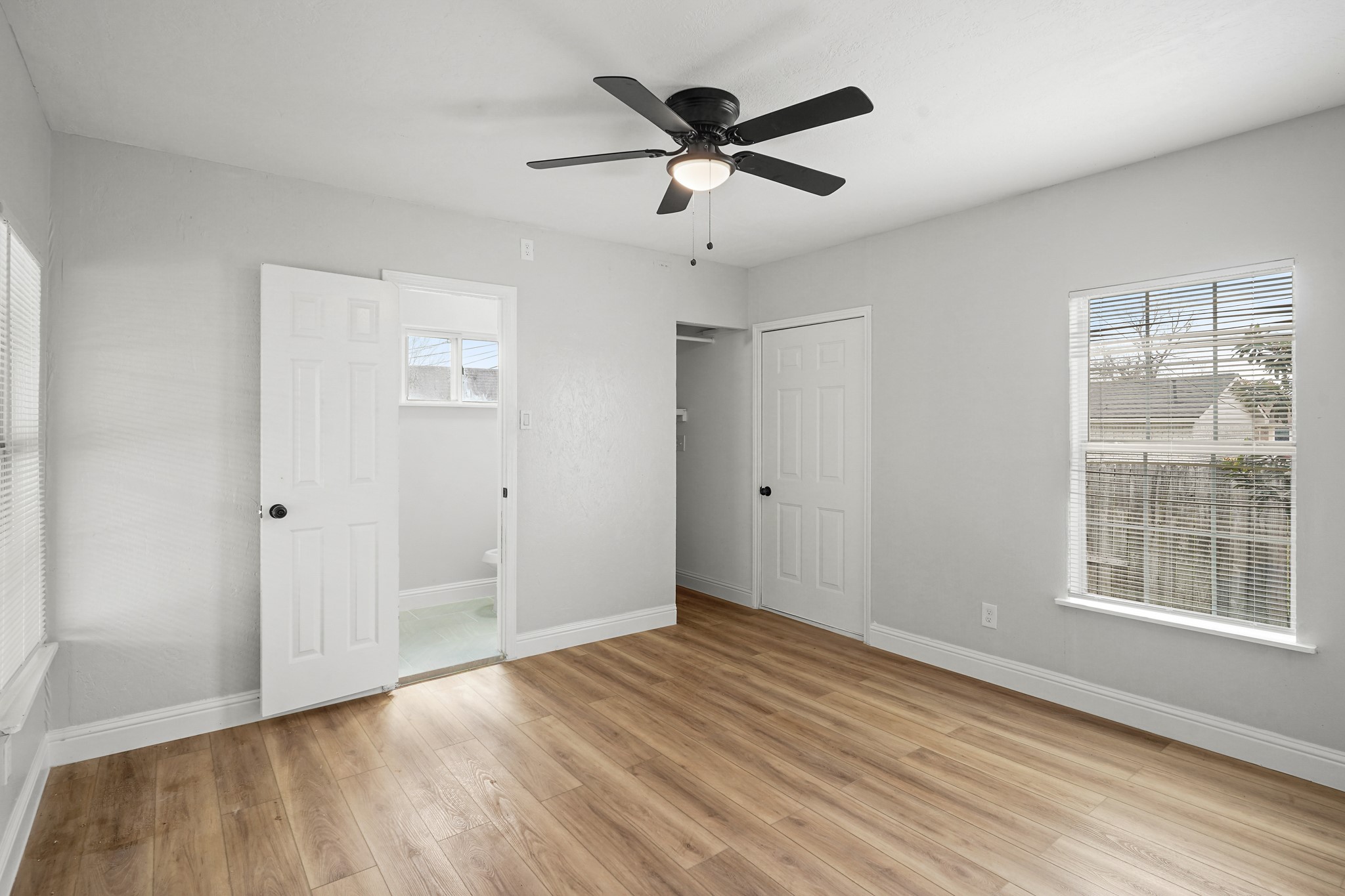 9231 Cobbleshire Drive Property Photo 14