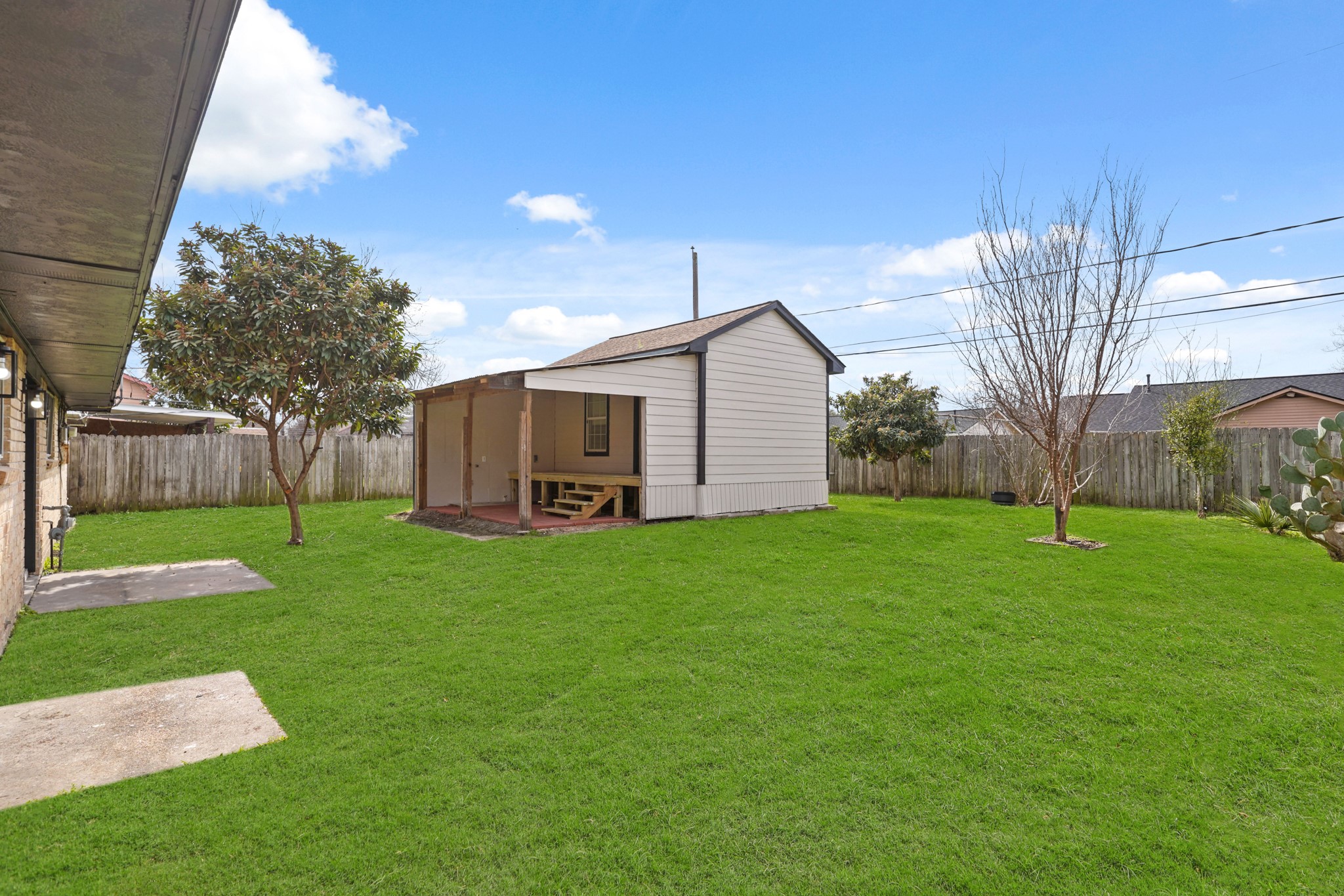 9231 Cobbleshire Drive Property Photo 18