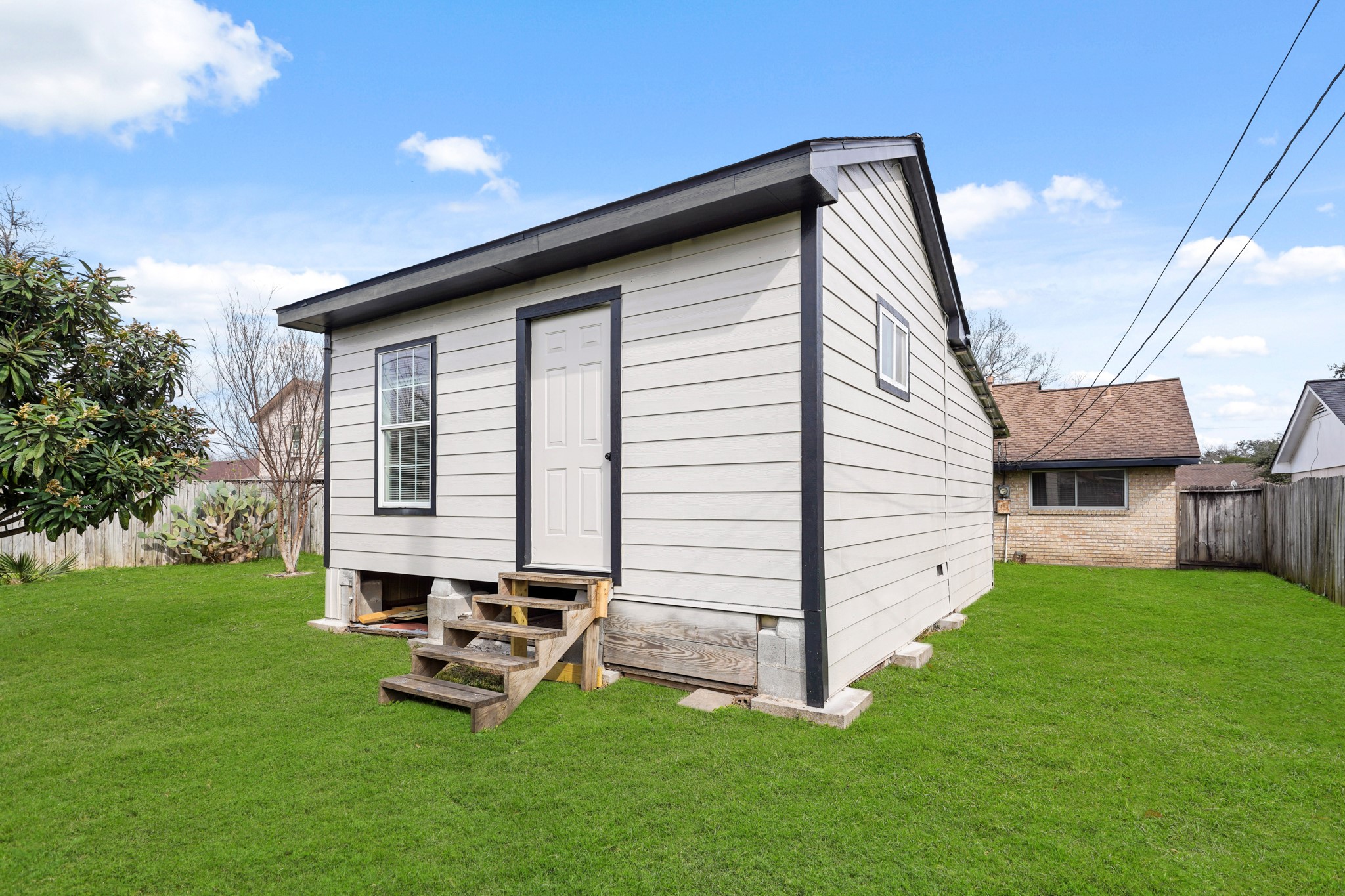 9231 Cobbleshire Drive Property Photo 19