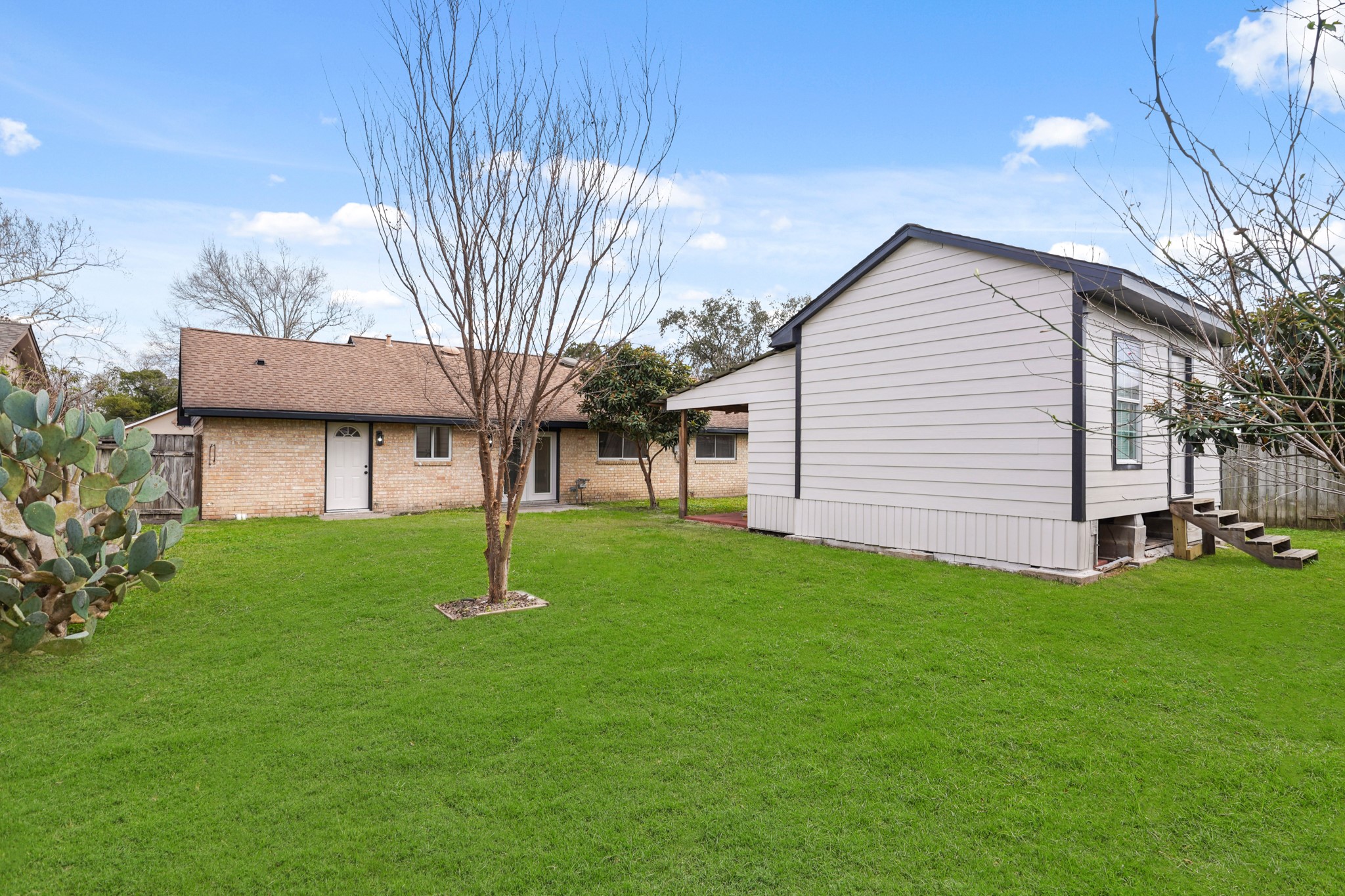 9231 Cobbleshire Drive Property Photo 21