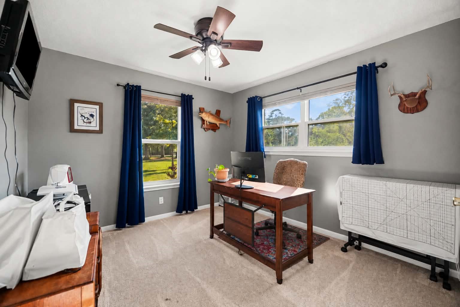 26925 E River Road Property Photo 19